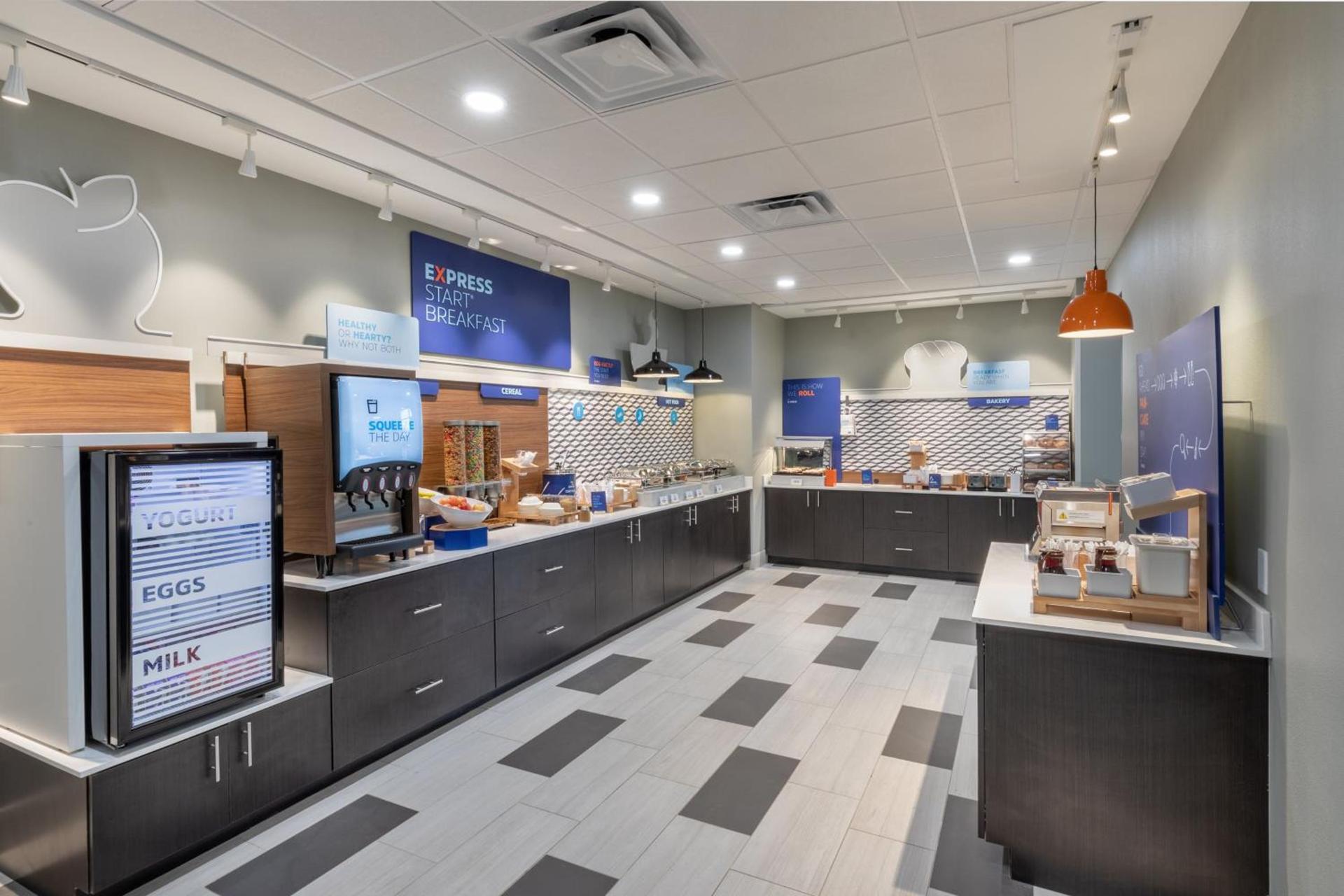 Holiday Inn Express & Suites Purcell by IHG photo 33