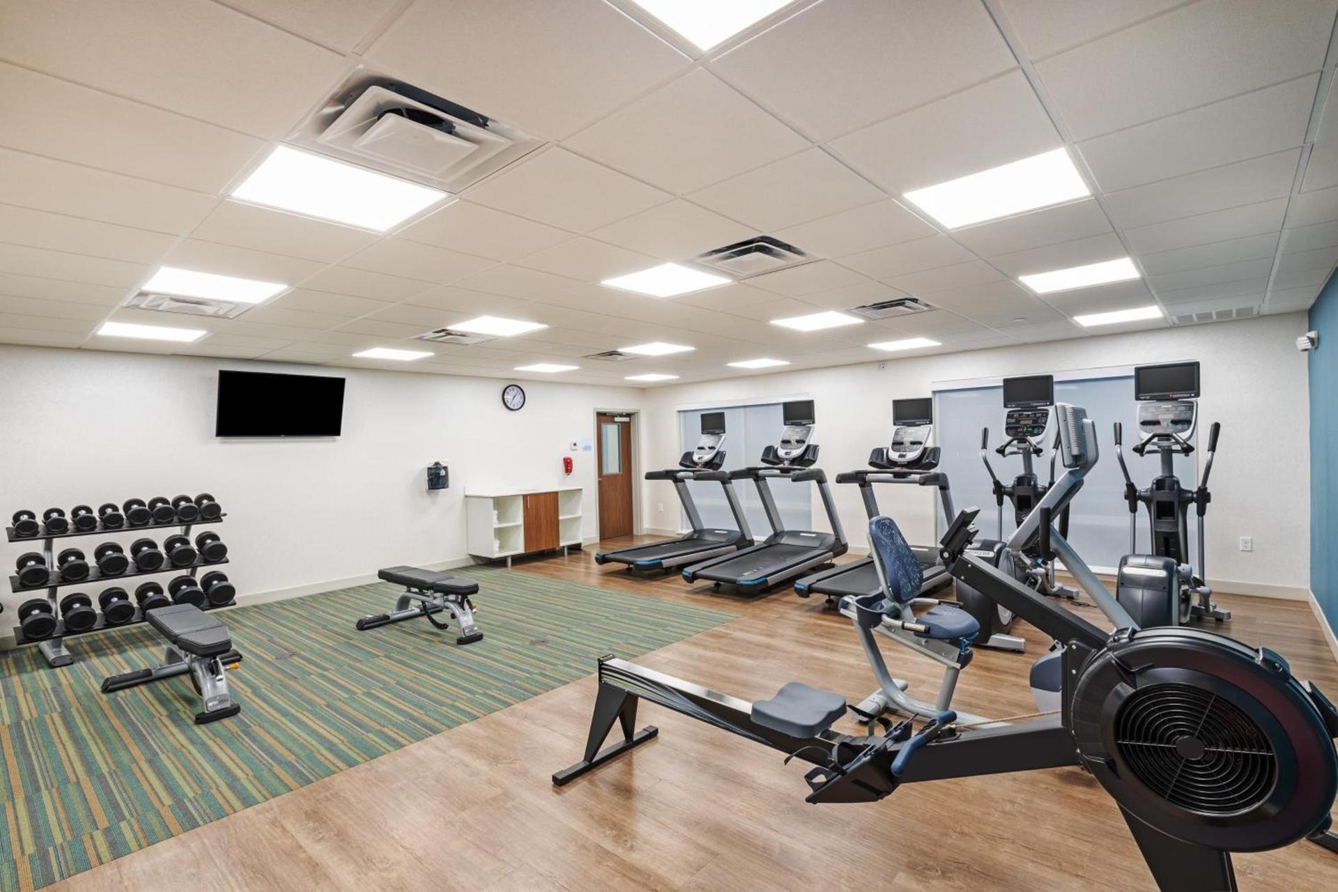 Holiday Inn Express & Suites Purcell by IHG photo 32