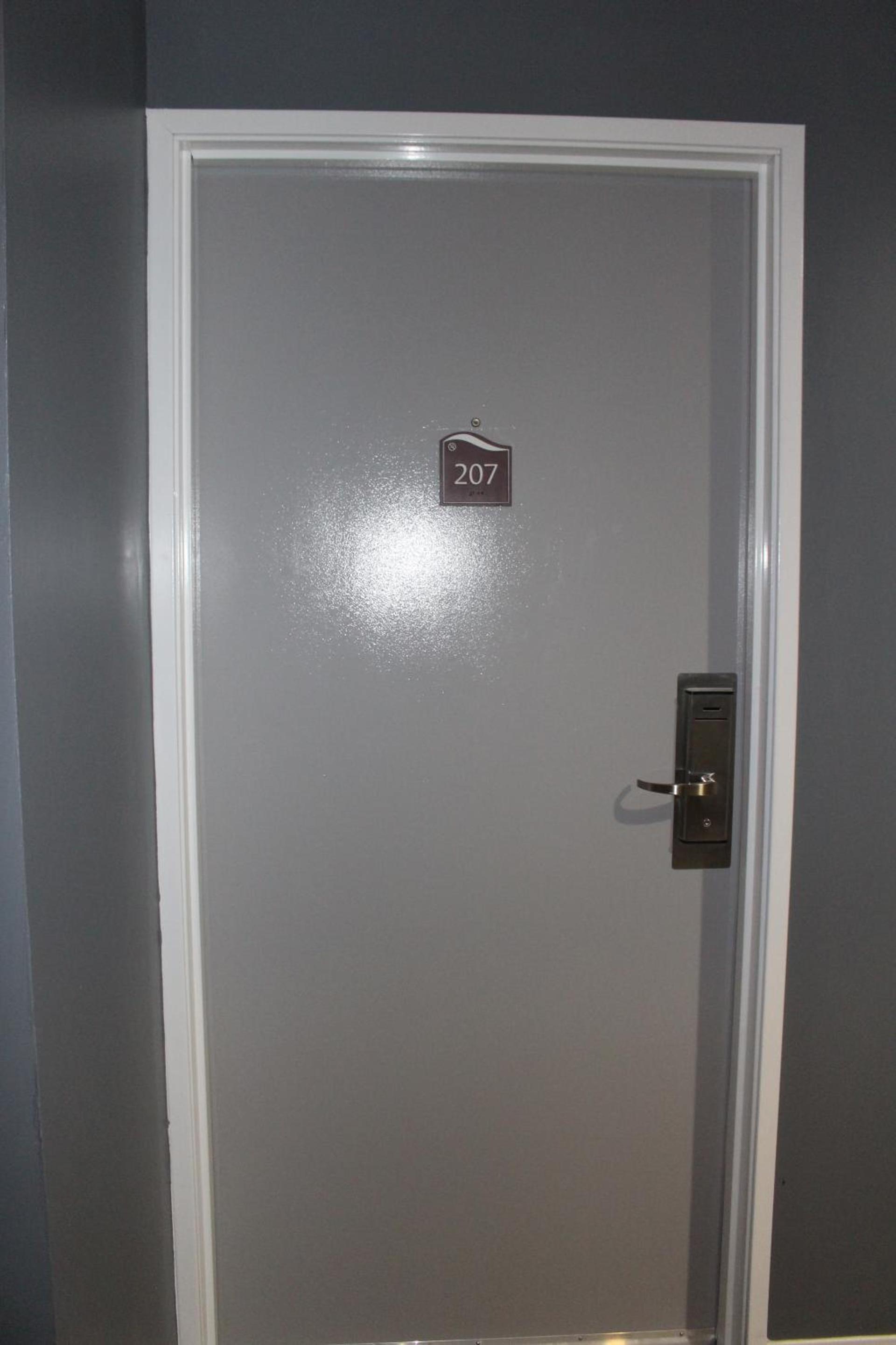 ERTH INN by AGA Los Angeles photo 22