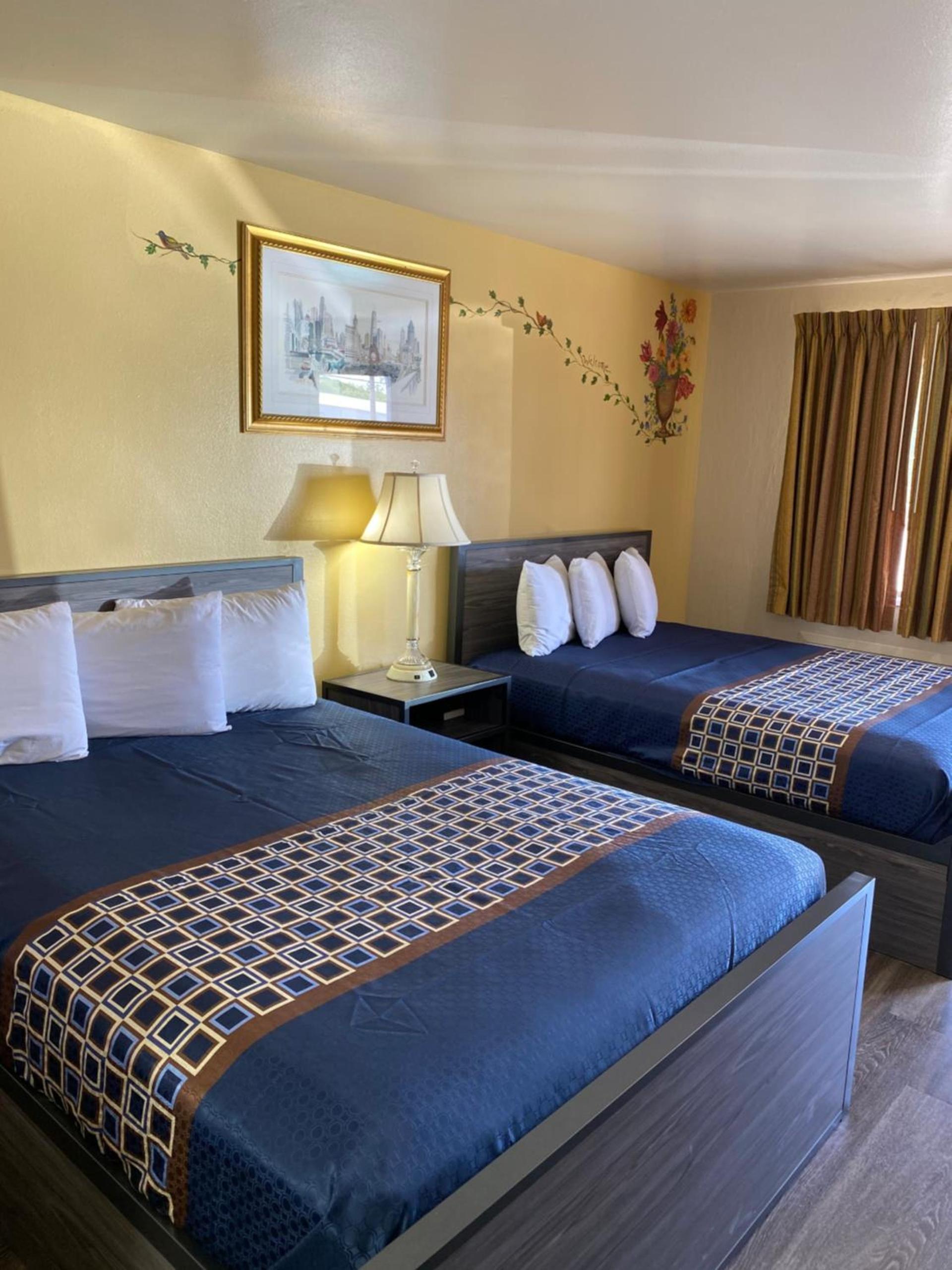 Americas Best Value Inn - Legend's Inn photo 4
