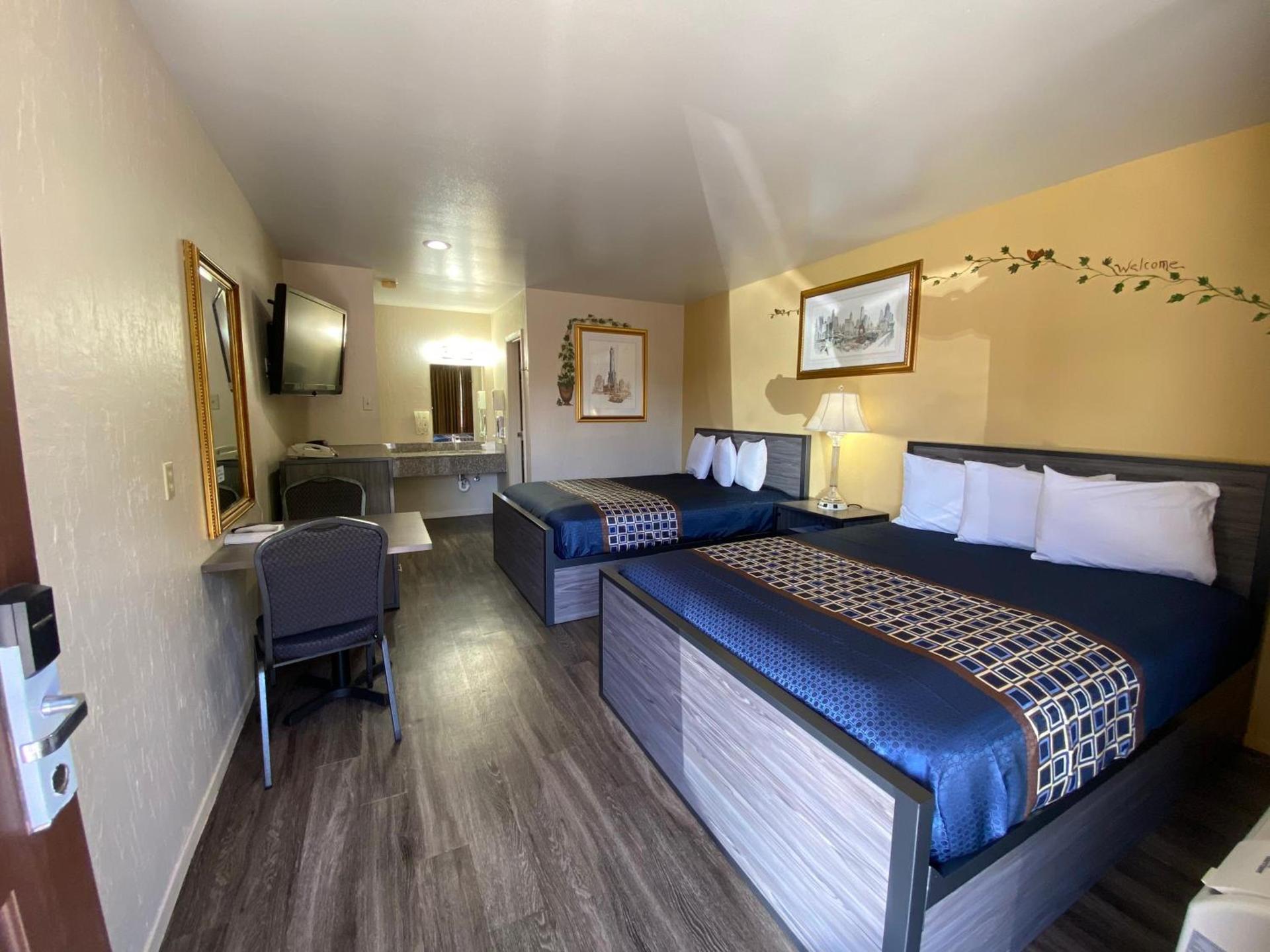 Americas Best Value Inn - Legend's Inn photo 6