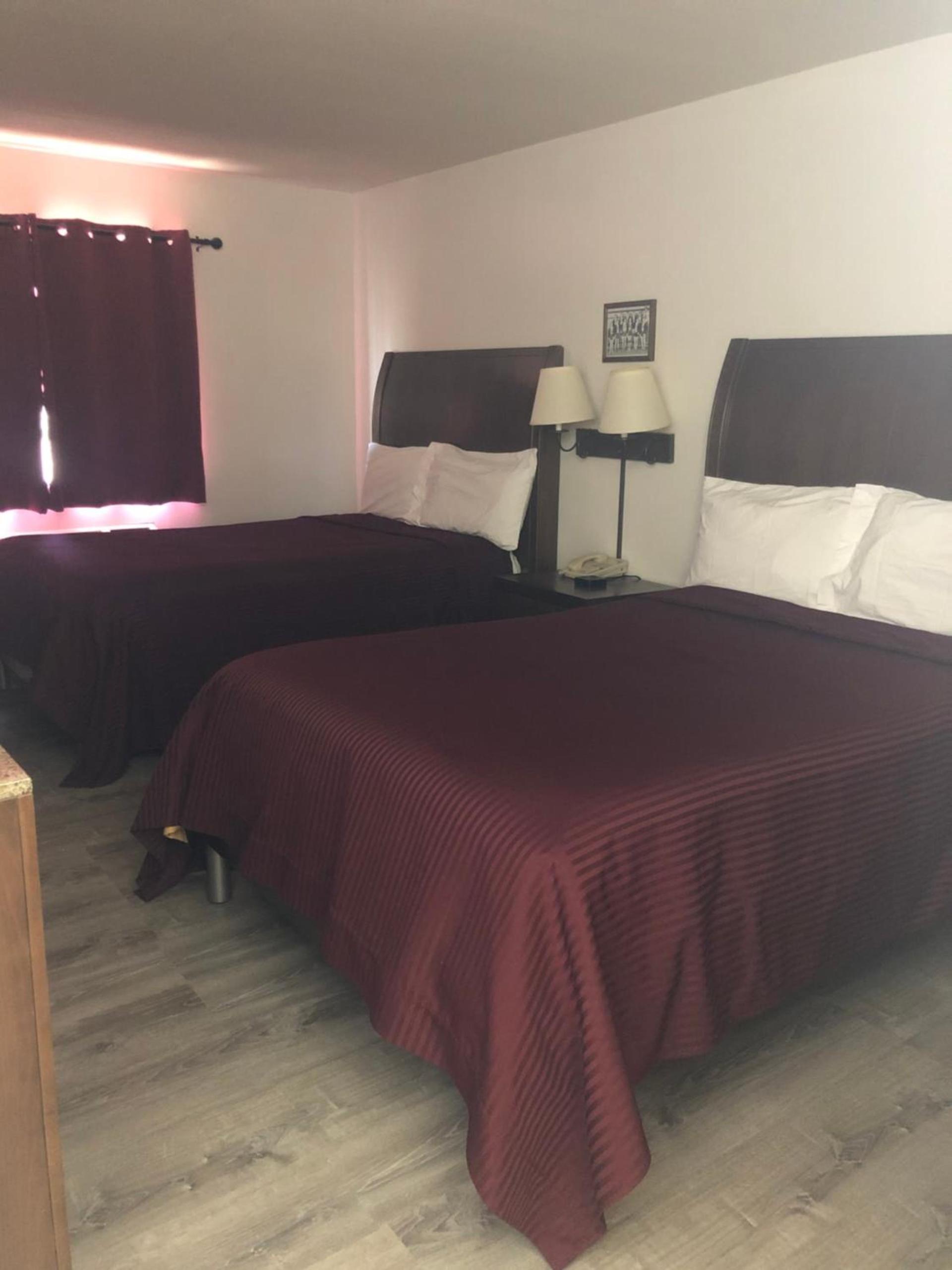 Simple Rewards inn photo 8