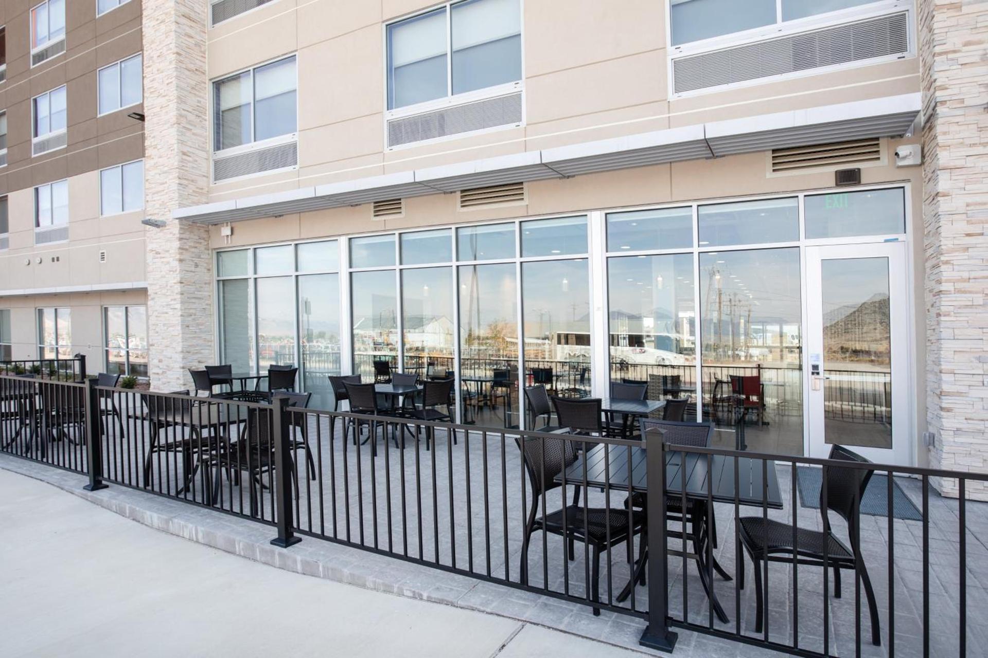 Holiday Inn Express & Suites - Ely by IHG photo 12