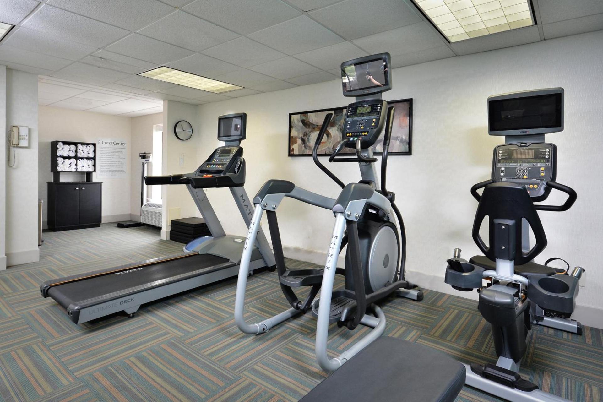 Holiday Inn Express Lynchburg by IHG photo 26