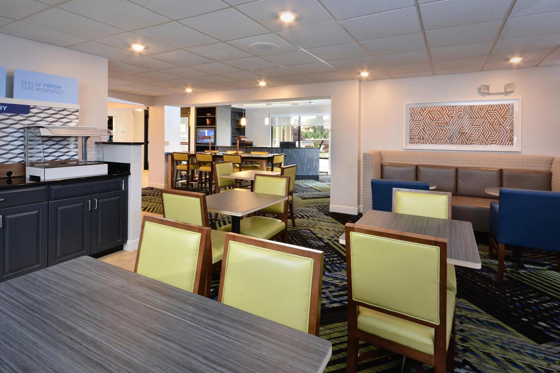 Holiday Inn Express Lynchburg by IHG photo 35