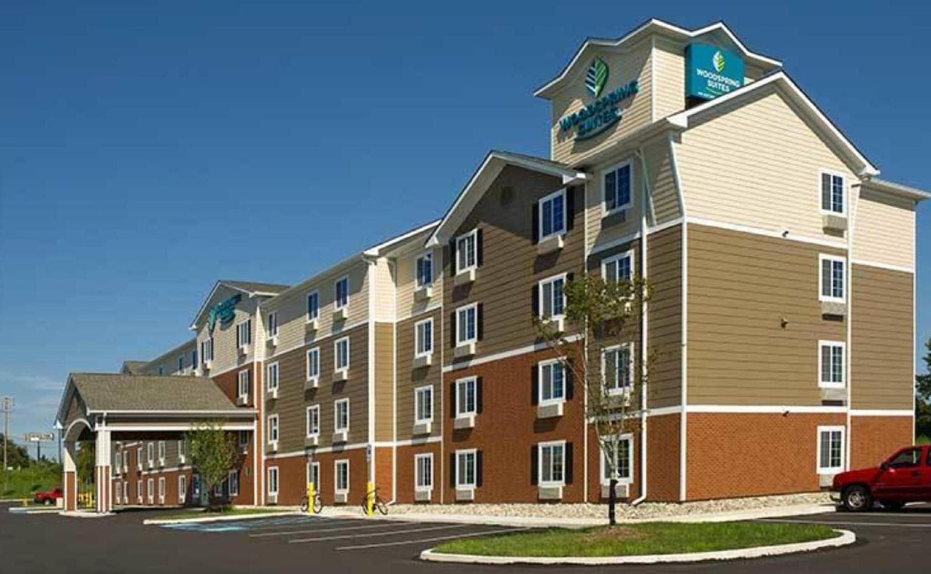 WoodSpring Suites Allentown photo 2
