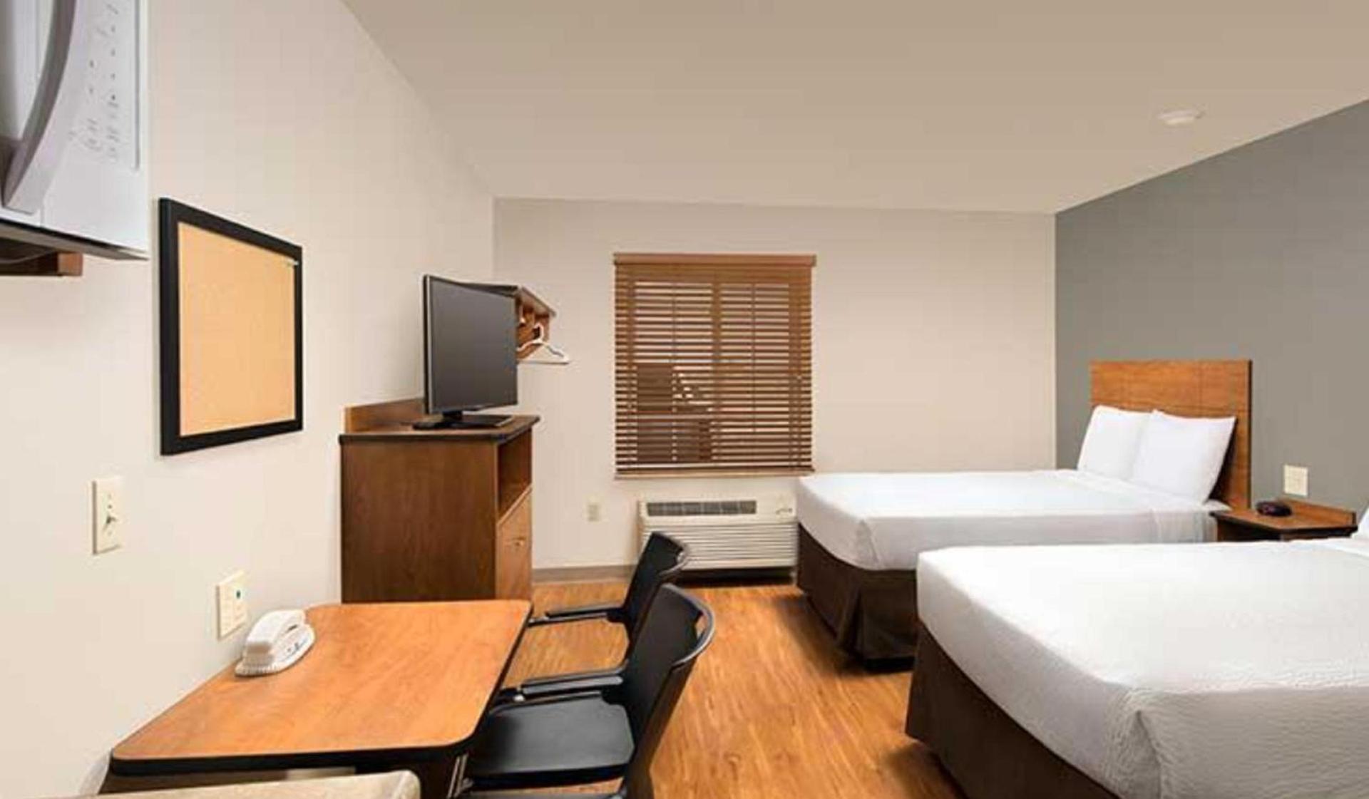 WoodSpring Suites Allentown photo 14