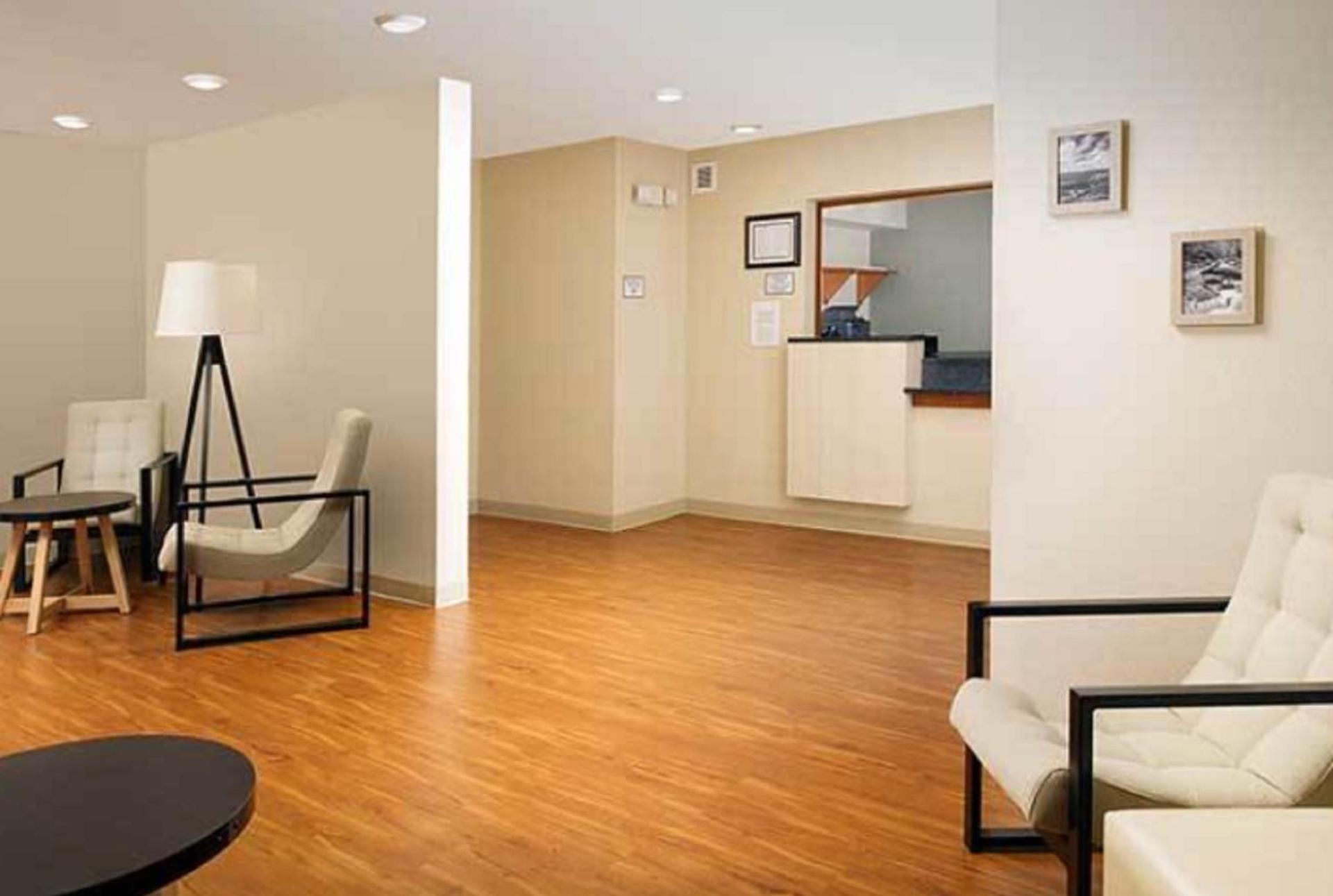 WoodSpring Suites Allentown photo 49