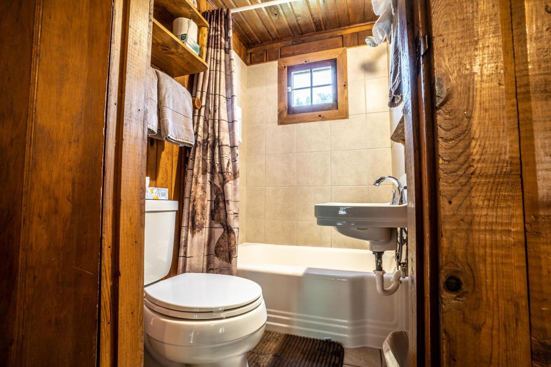 Colorado Bear Creek Cabins photo 20