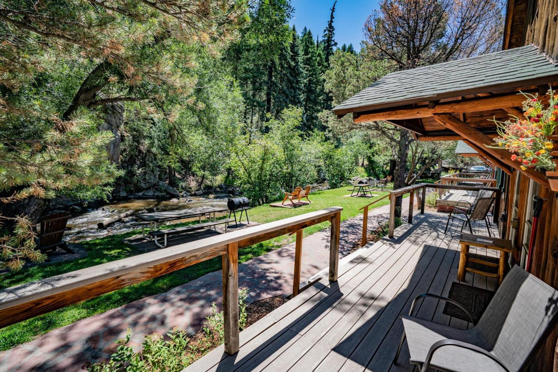 Colorado Bear Creek Cabins photo 22