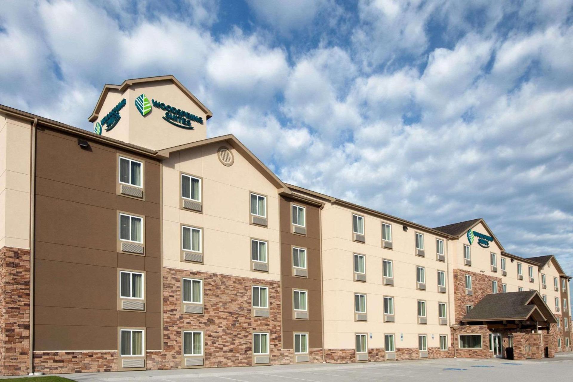 WoodSpring Suites Plano - North Dallas photo 1