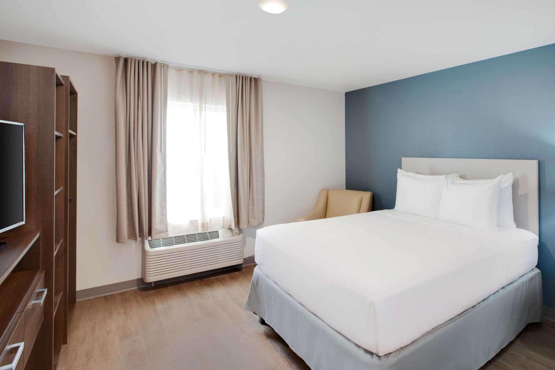 WoodSpring Suites Plano - North Dallas photo 8