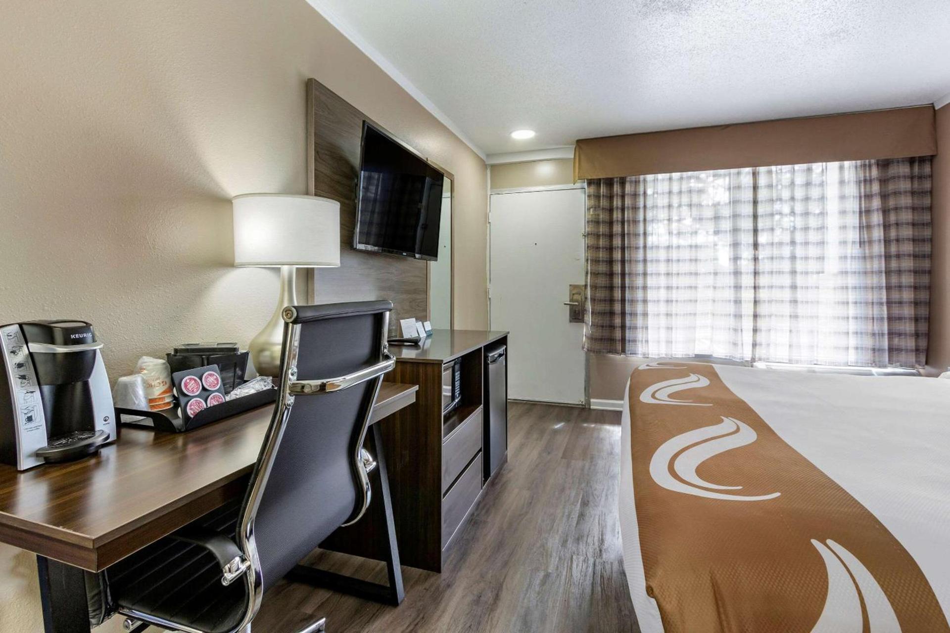 Baymont by Wyndham Pawleys Island photo 15