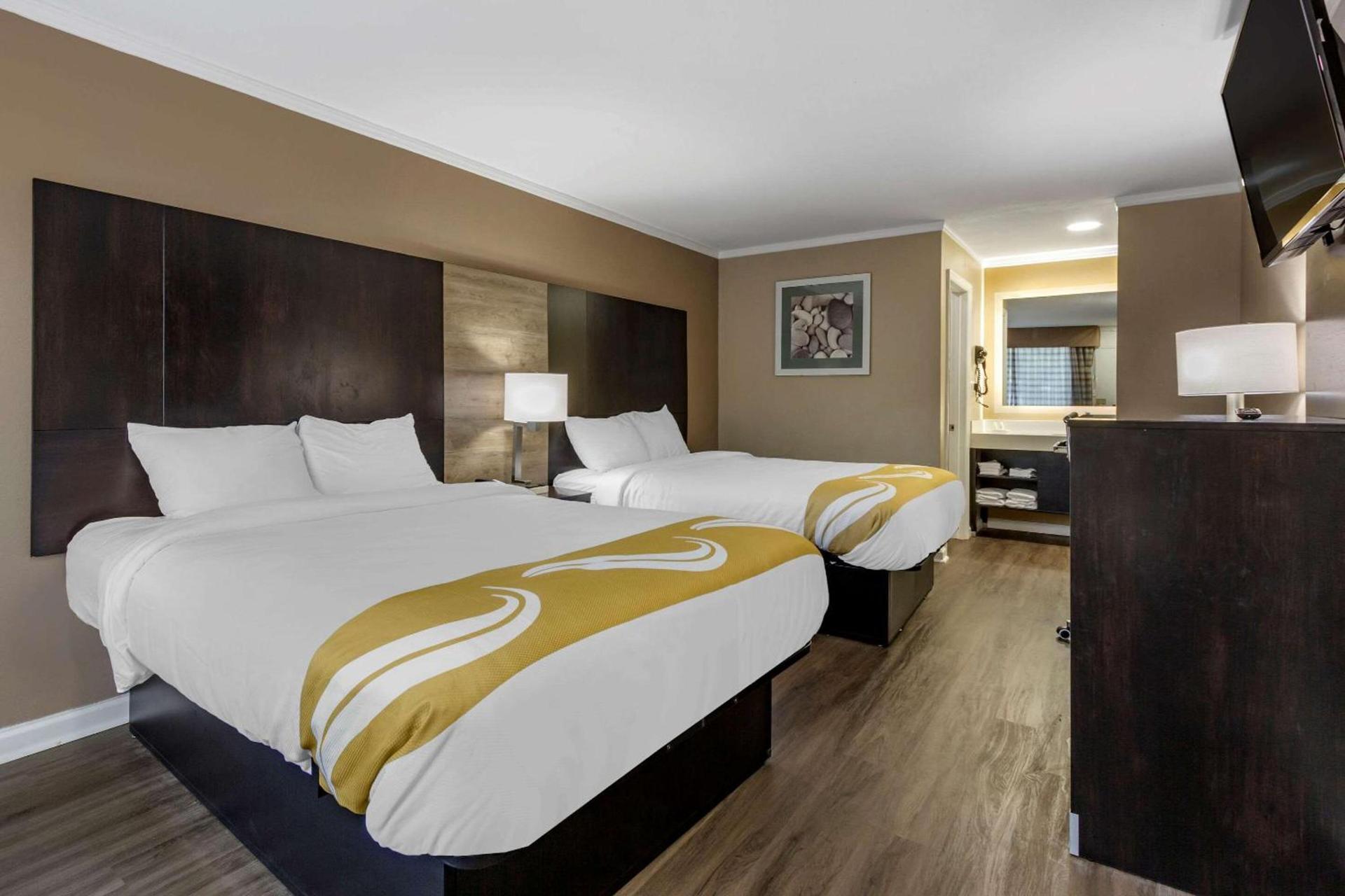 Baymont by Wyndham Pawleys Island photo 16