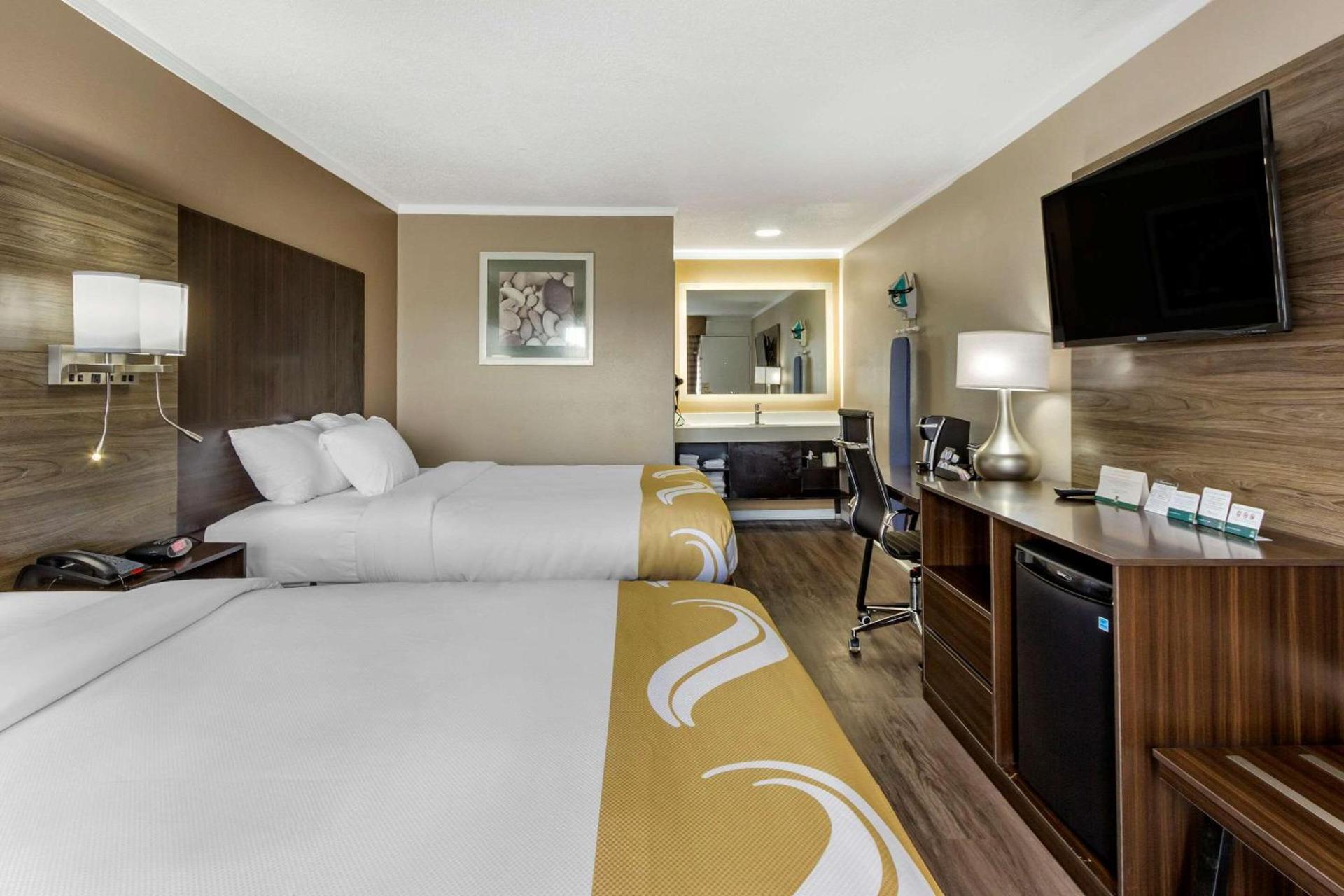 Baymont by Wyndham Pawleys Island photo 20