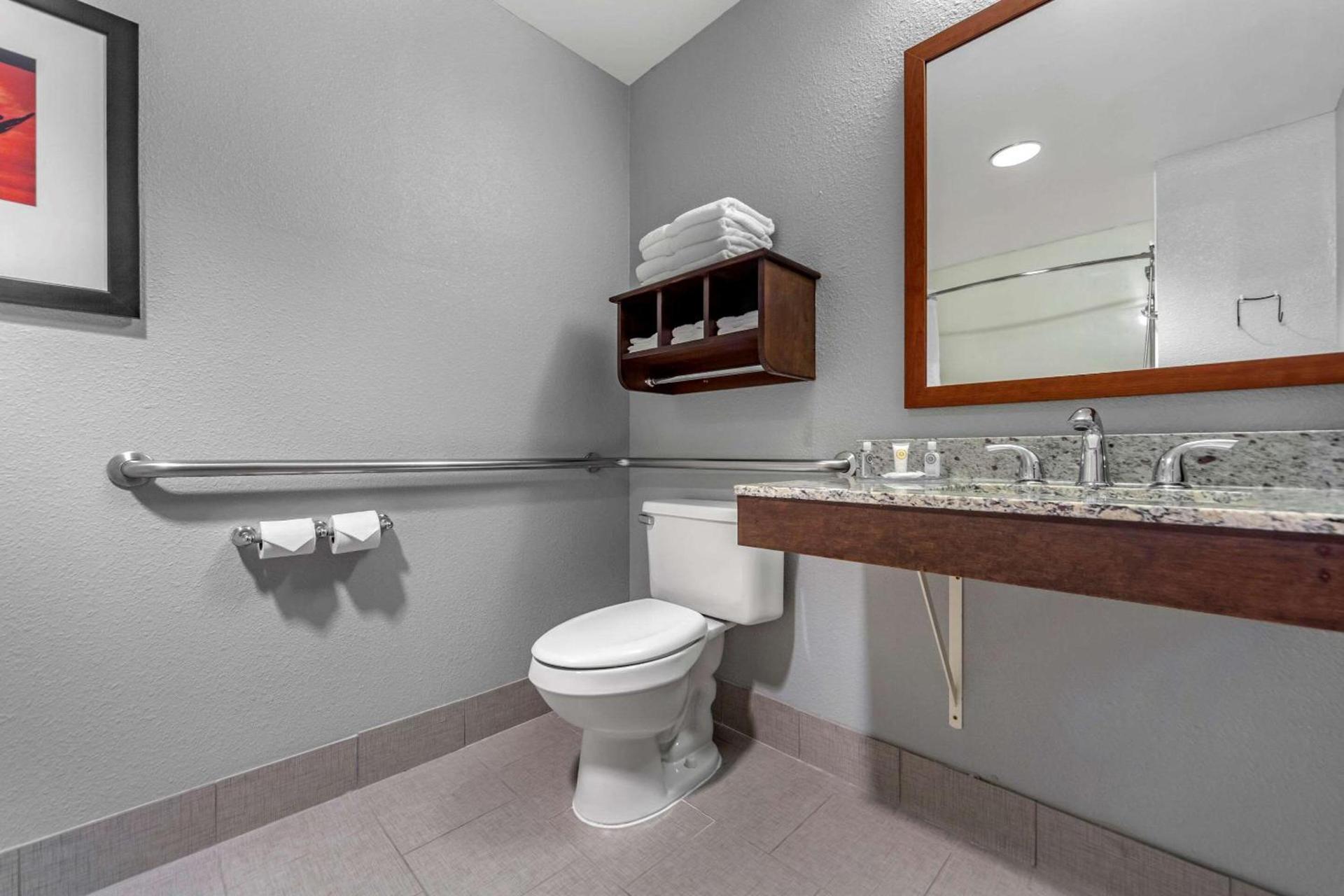 Comfort Inn Kearney I-80 photo 18
