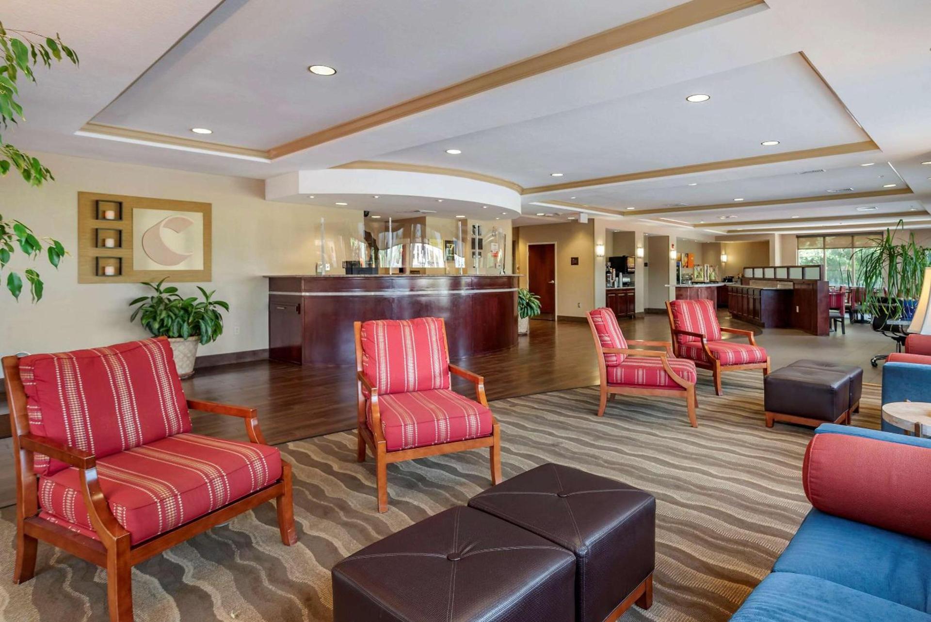 Comfort Suites Biloxi/Ocean Springs photo 4