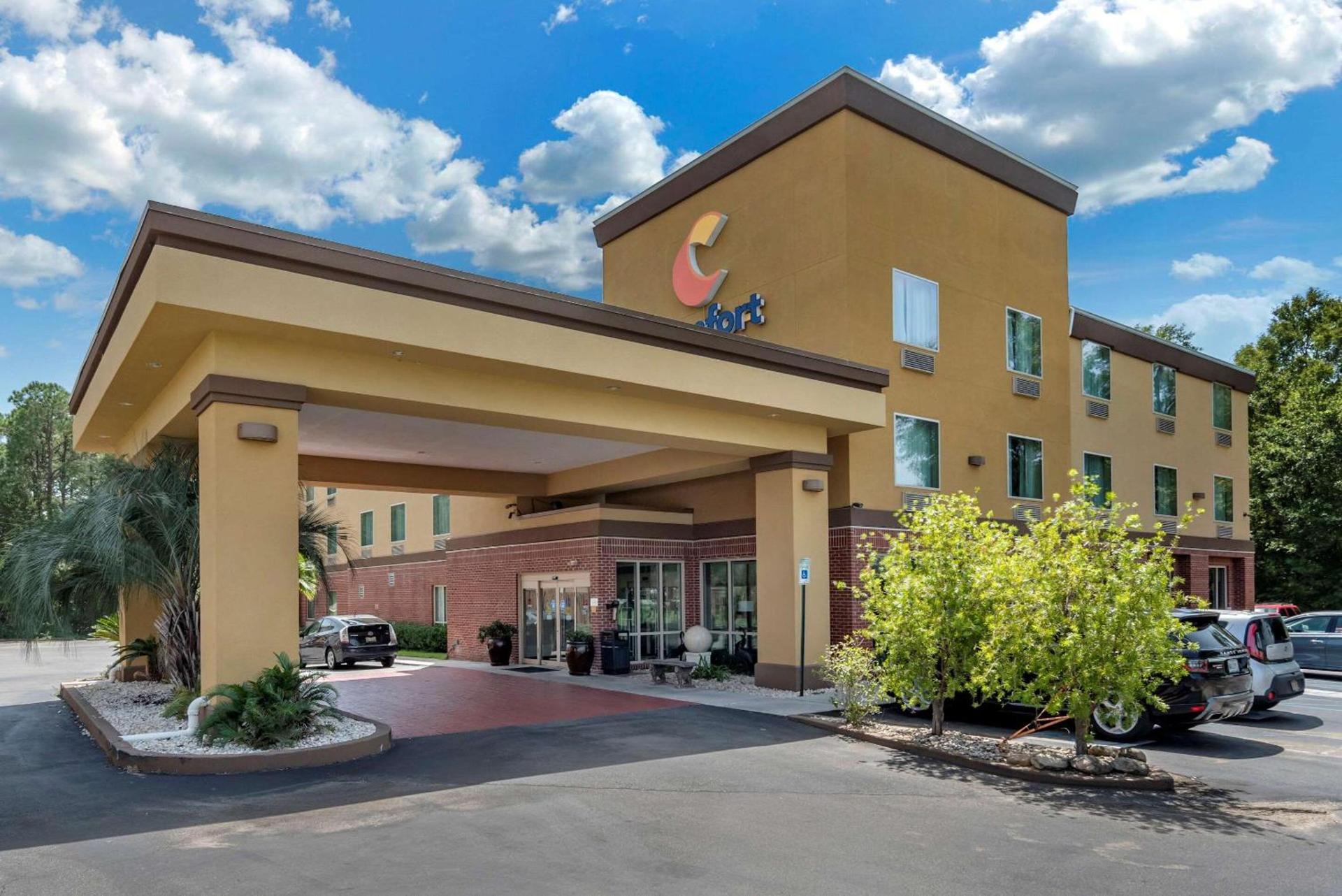 Comfort Suites Biloxi/Ocean Springs photo 2