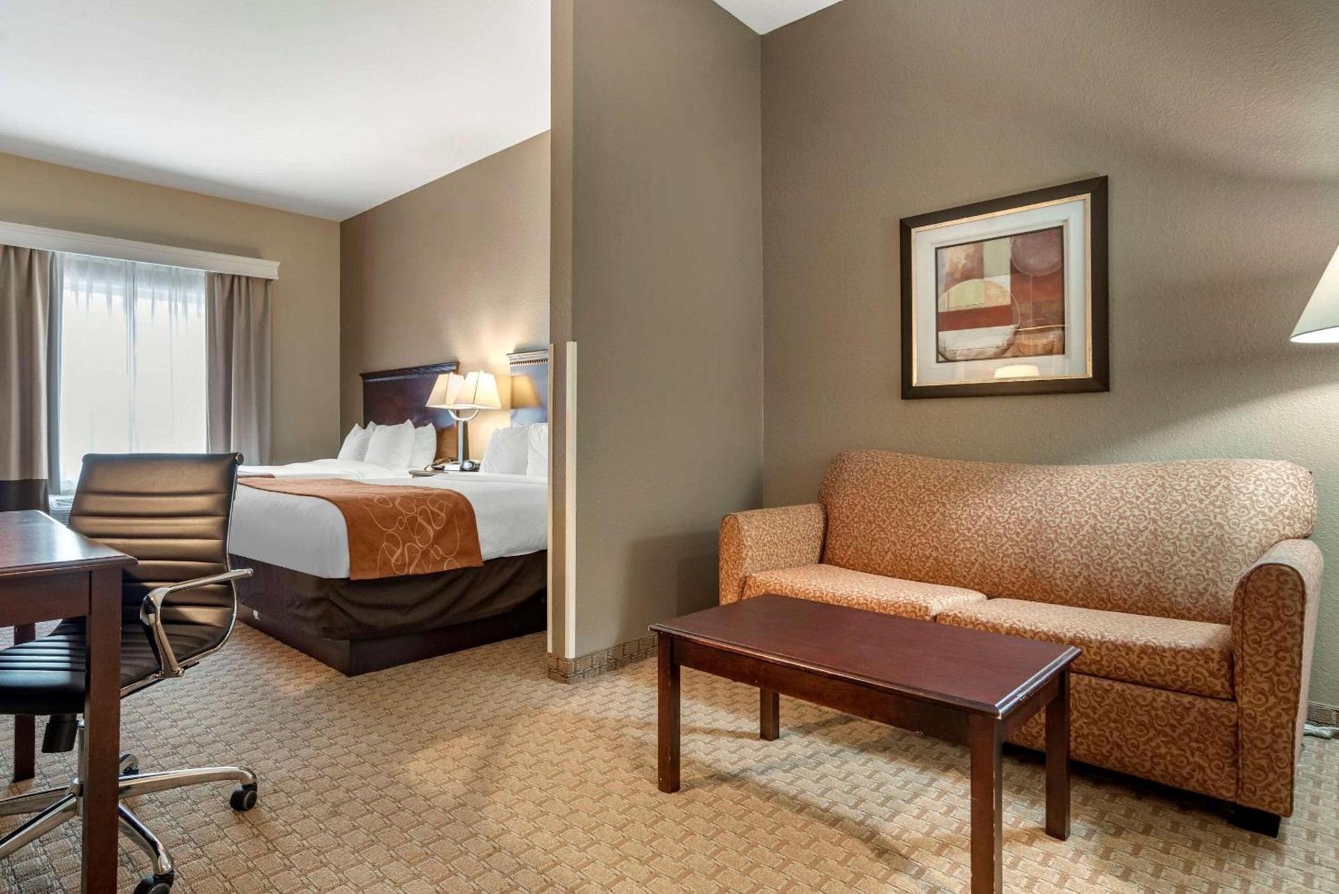 Comfort Suites Biloxi/Ocean Springs photo 13