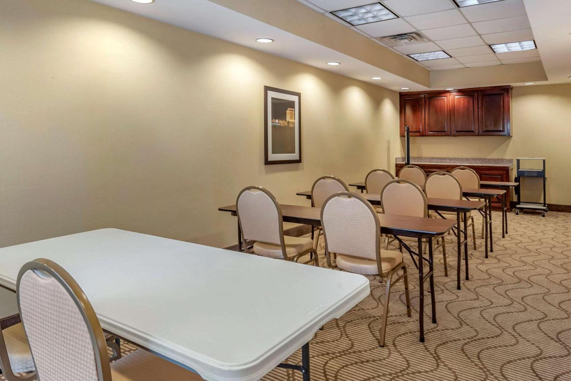 Comfort Suites Biloxi/Ocean Springs photo 20