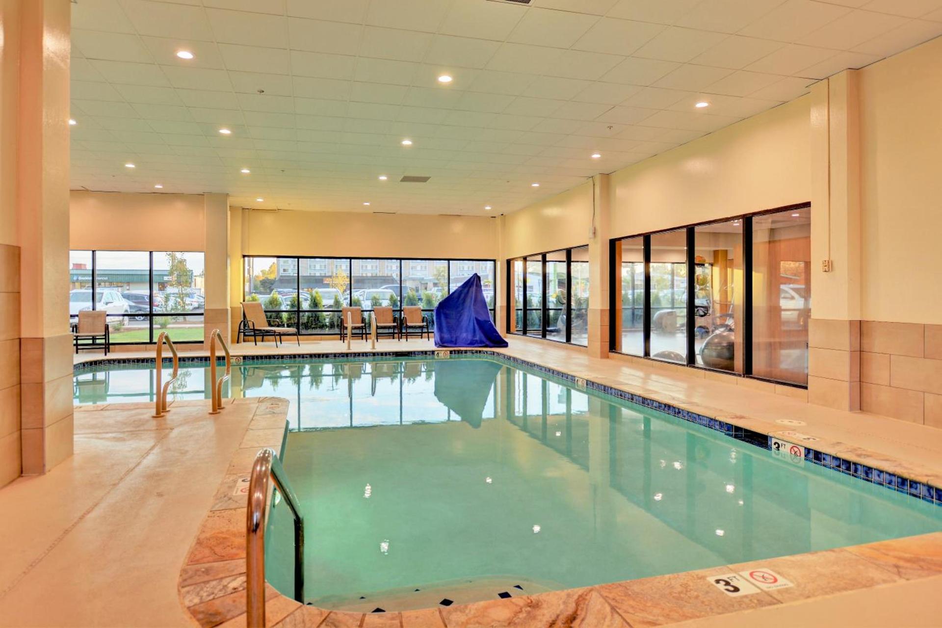 Holiday Inn - Salem by IHG photo 38