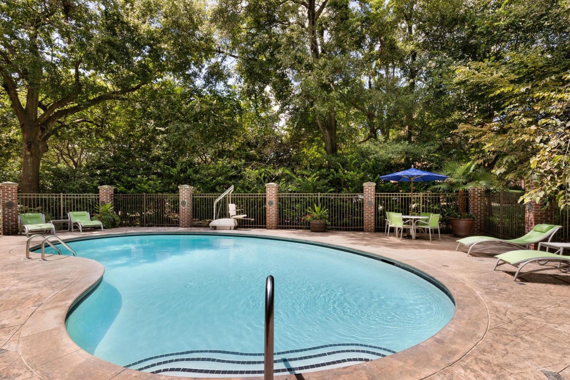 Holiday Inn Express Hotel & Suites Mount Pleasant - Charleston by IHG photo 13