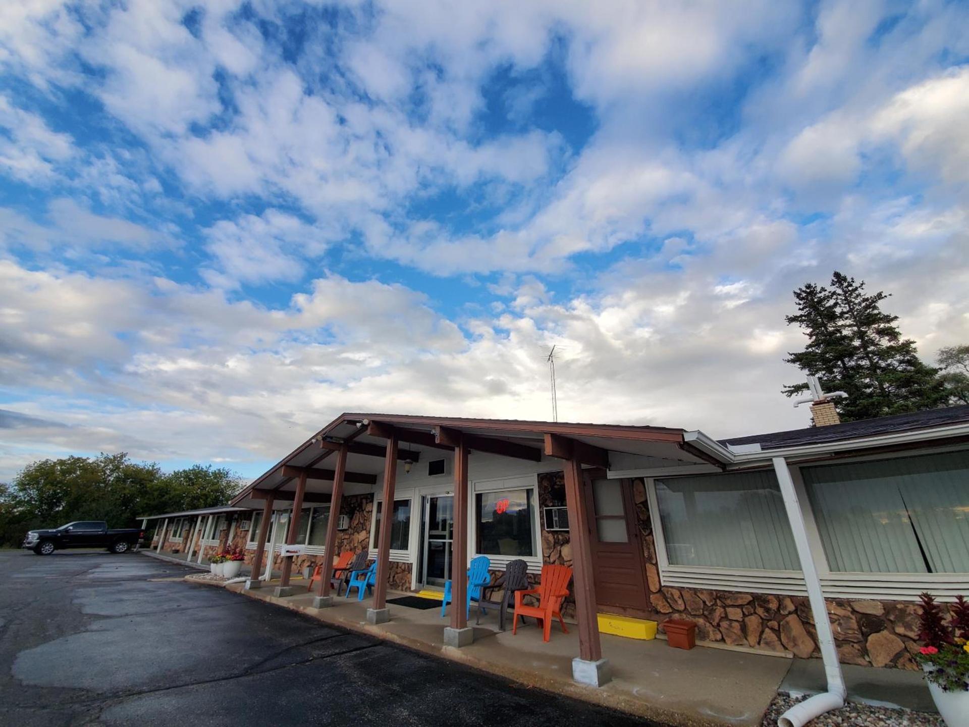 The Crossroads Motel photo 2