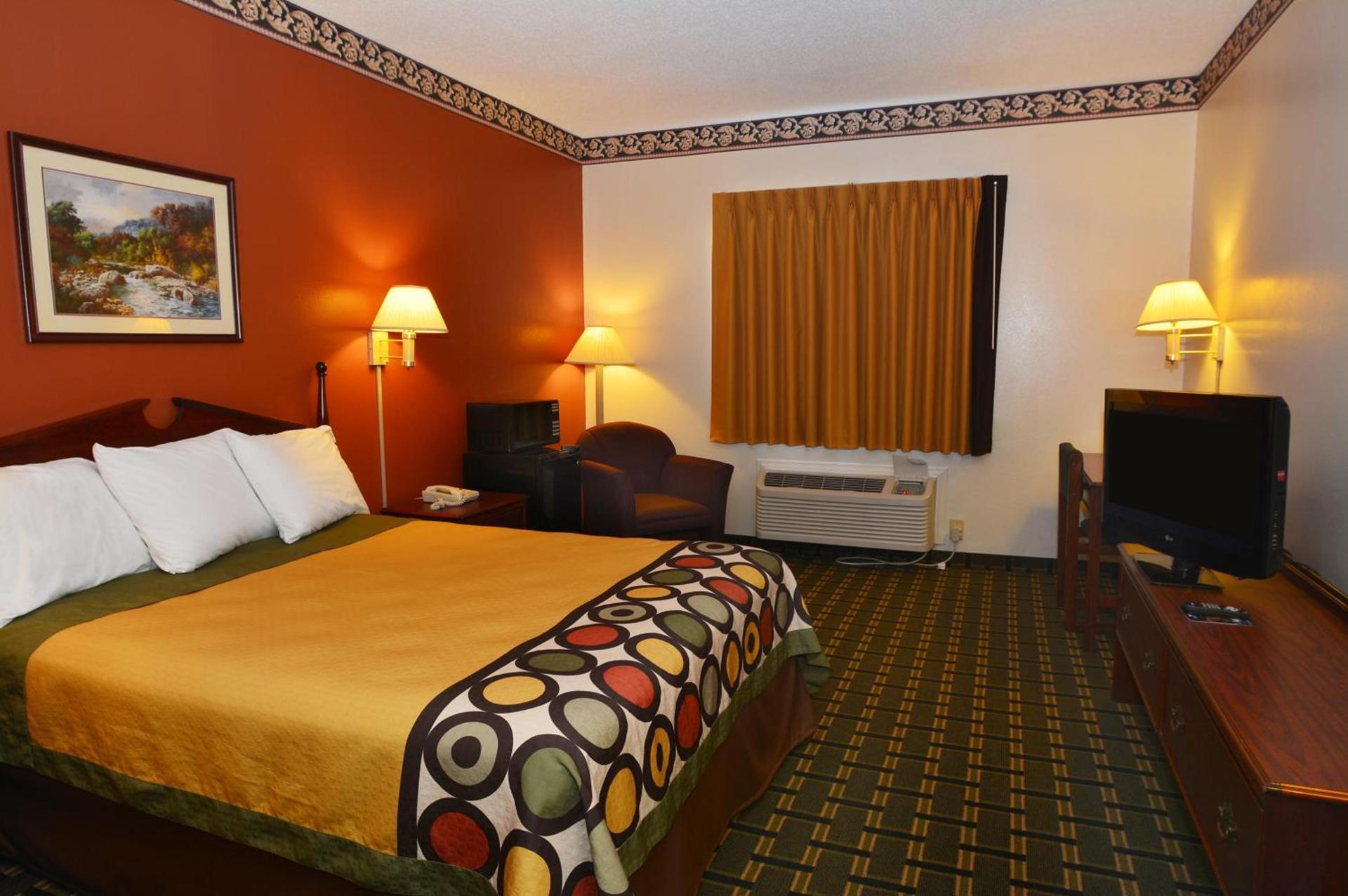 Super 8 by Wyndham Athens photo 18