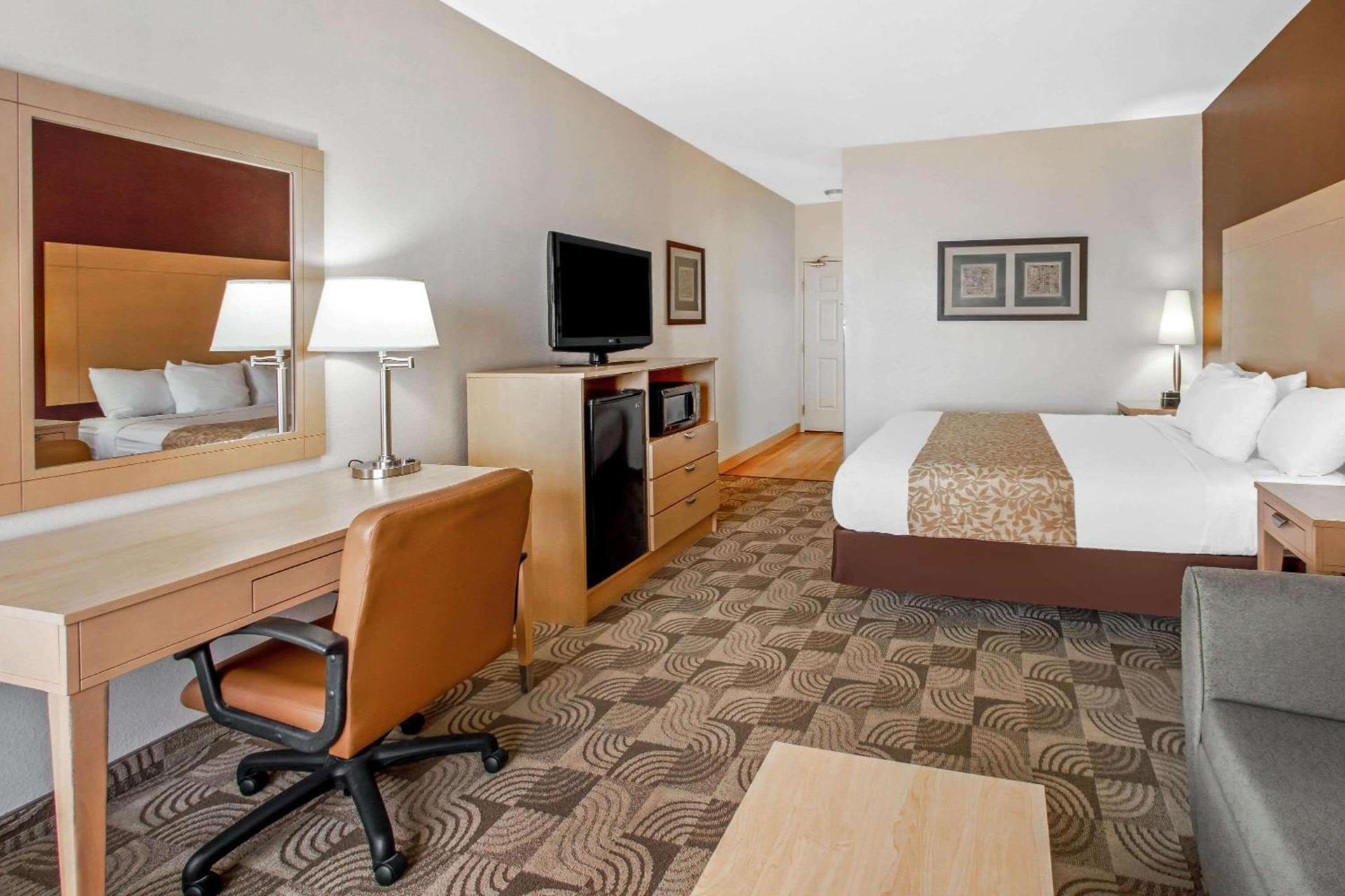 La Quinta by Wyndham Tucumcari photo 31