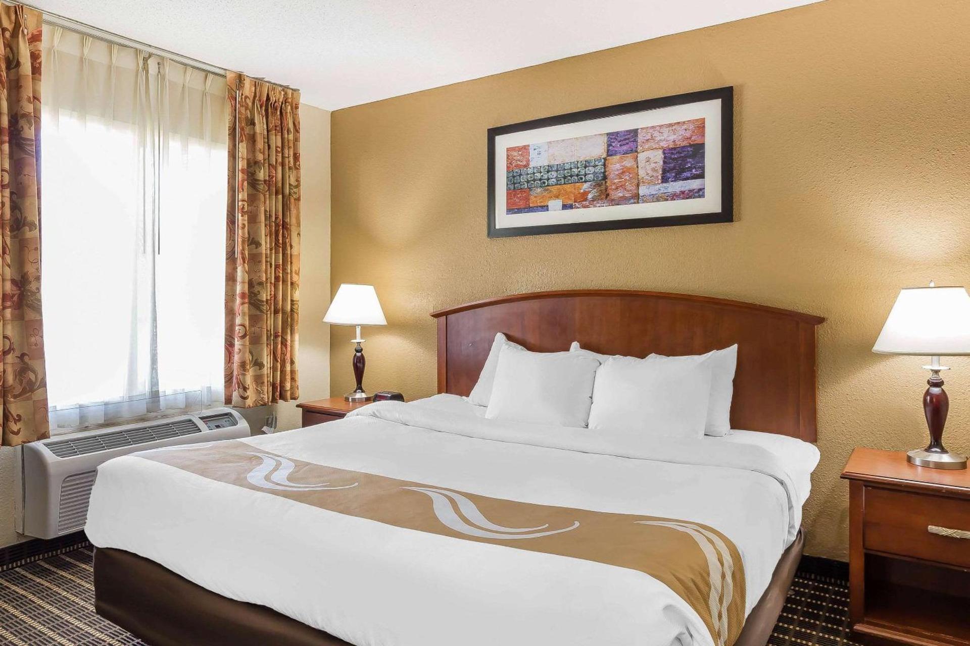 Quality Inn & Suites Sevierville - Pigeon Forge photo 27