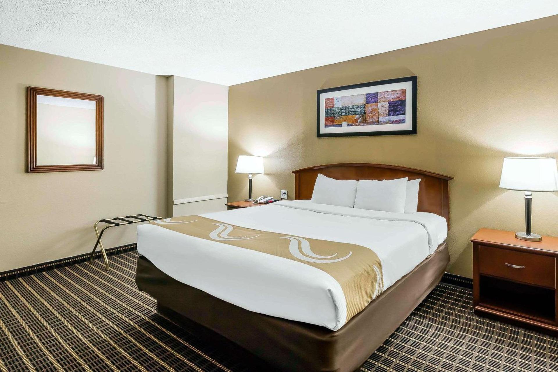 Quality Inn & Suites Sevierville - Pigeon Forge photo 29