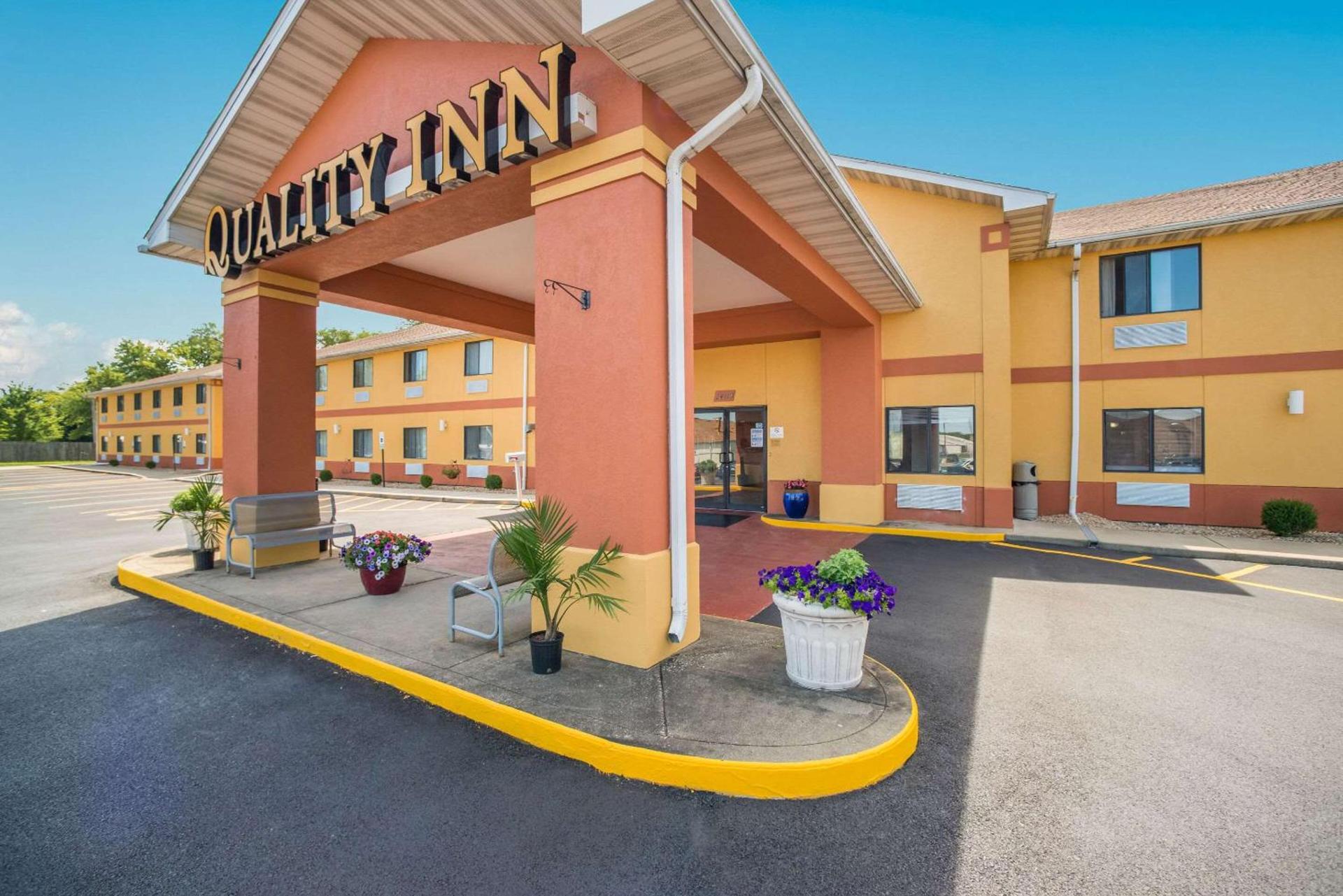 Quality Inn O'Fallon IL - St Louis photo 18