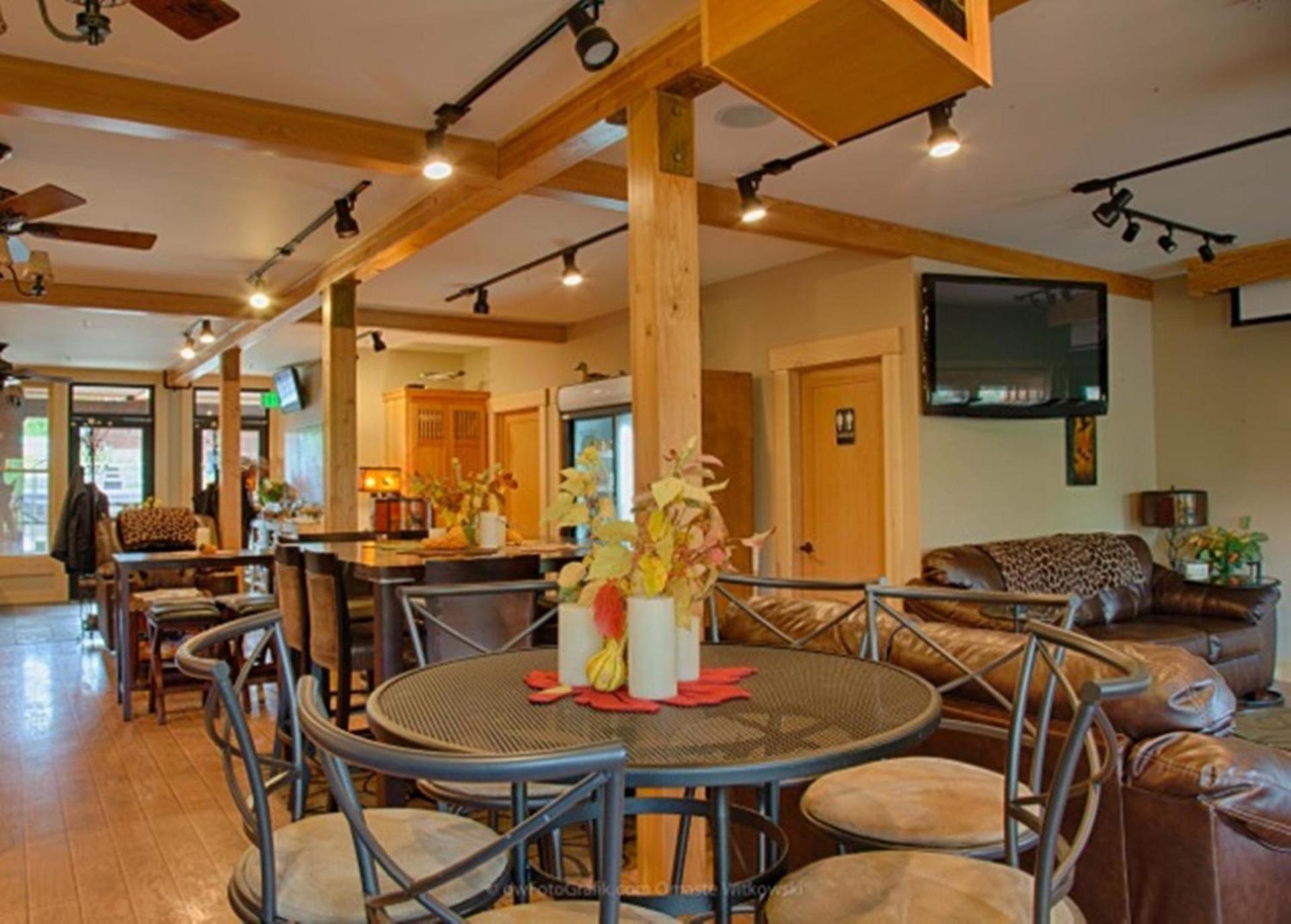 Twisp River Suites photo 37
