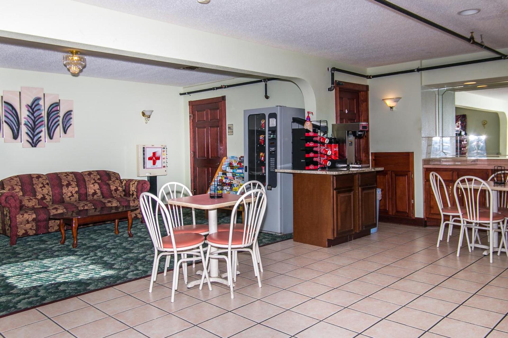 Jubilee Inn photo 15