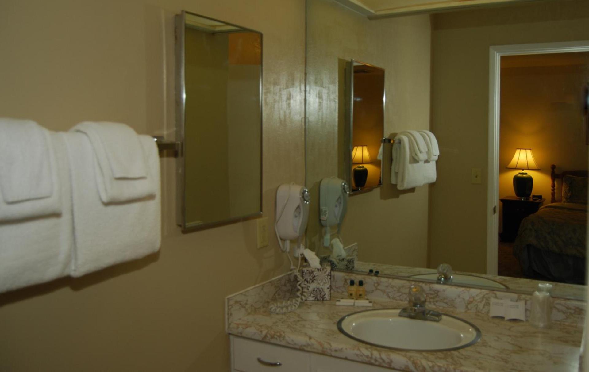5th Street Inn photo 53