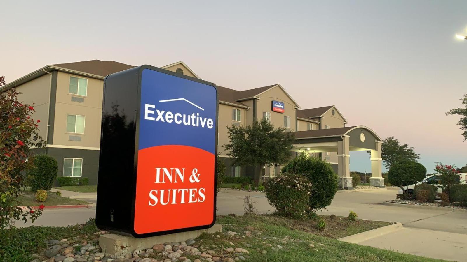 Quality Inn & Suites - Marlin photo 1