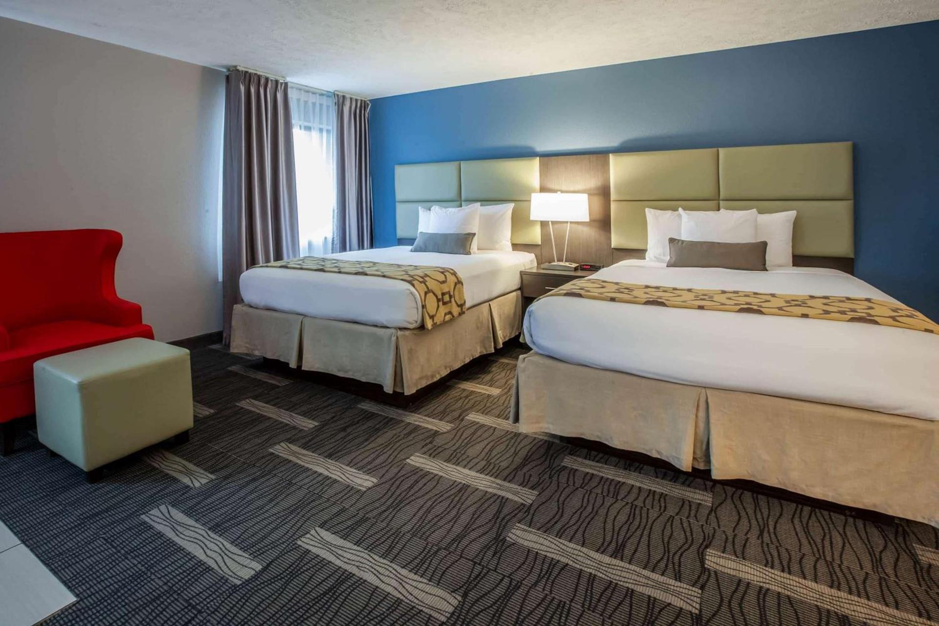 Baymont by Wyndham Traverse City photo 60