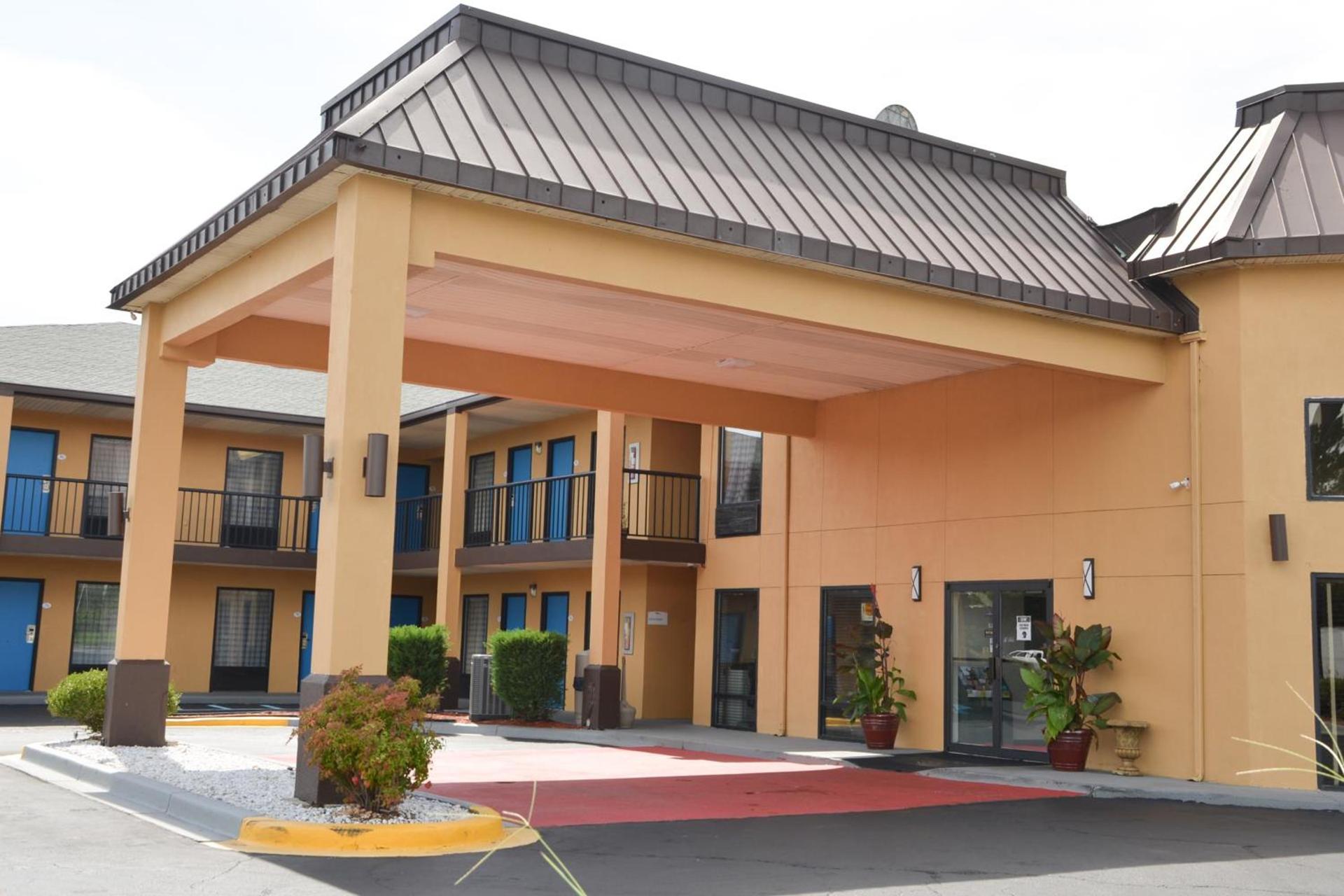 Baymont by Wyndham Santee photo 20