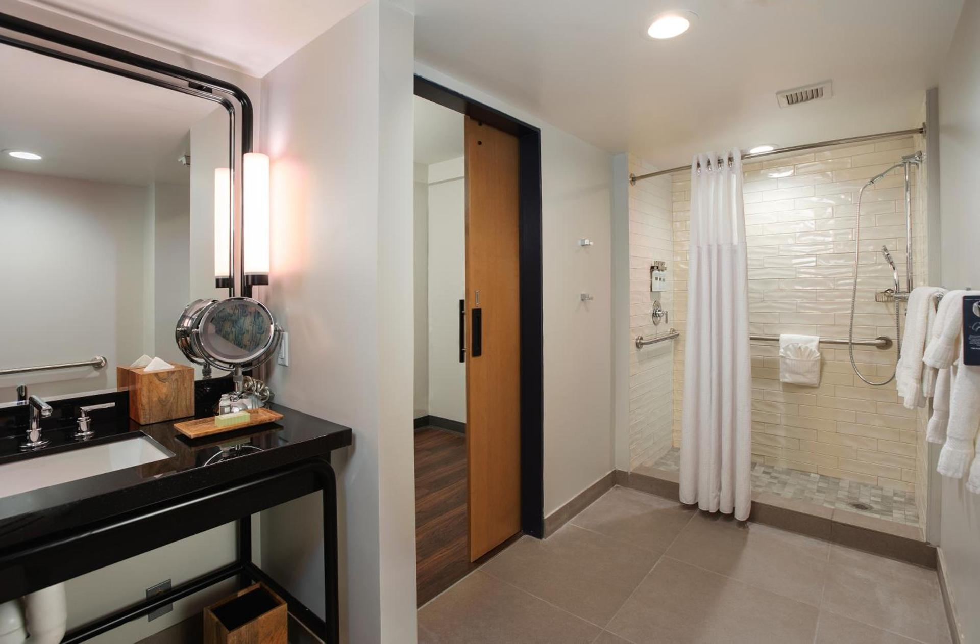Hotel Mockingbird, Dallas, a Tribute Portfolio Hotel photo 13