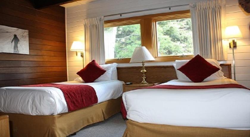 St Moritz Lodge and Condominiums photo 14
