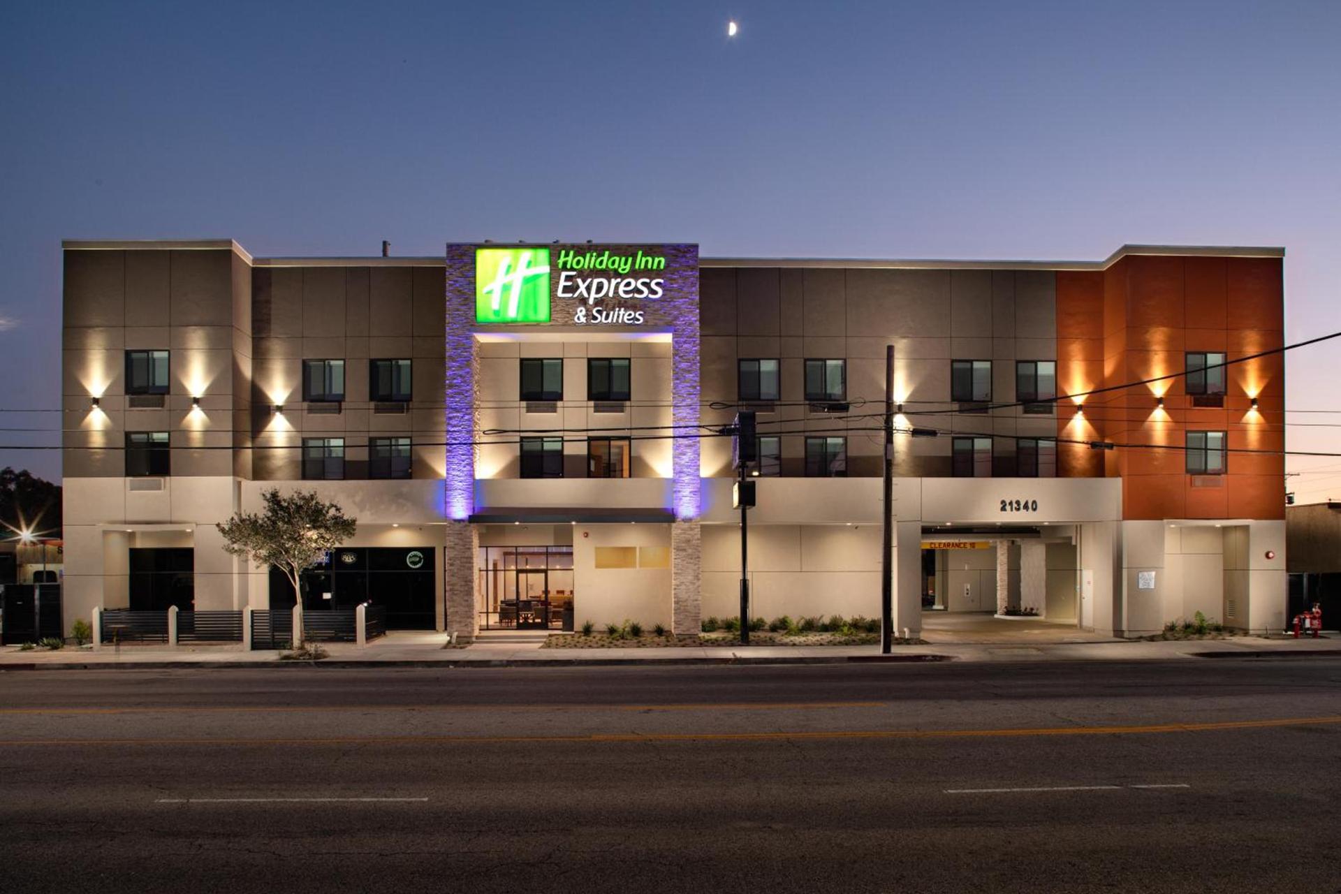 Holiday Inn Express & Suites Chatsworth by IHG — hotel in Chatsworth