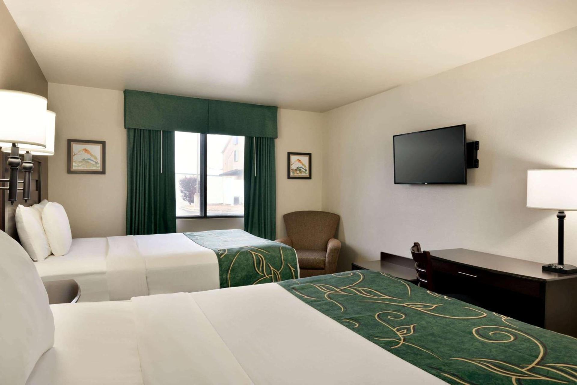 Travelodge by Wyndham Dexter photo 19