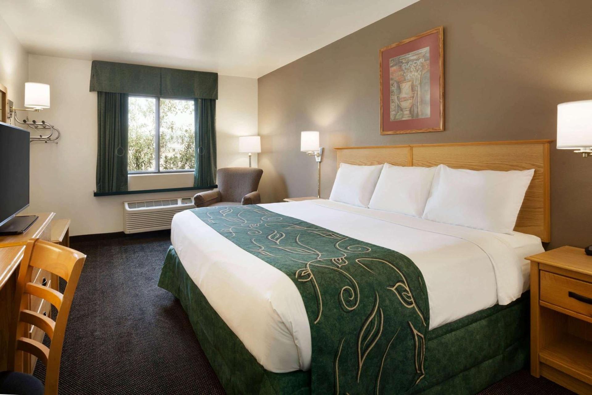 Travelodge by Wyndham Yermo photo 9