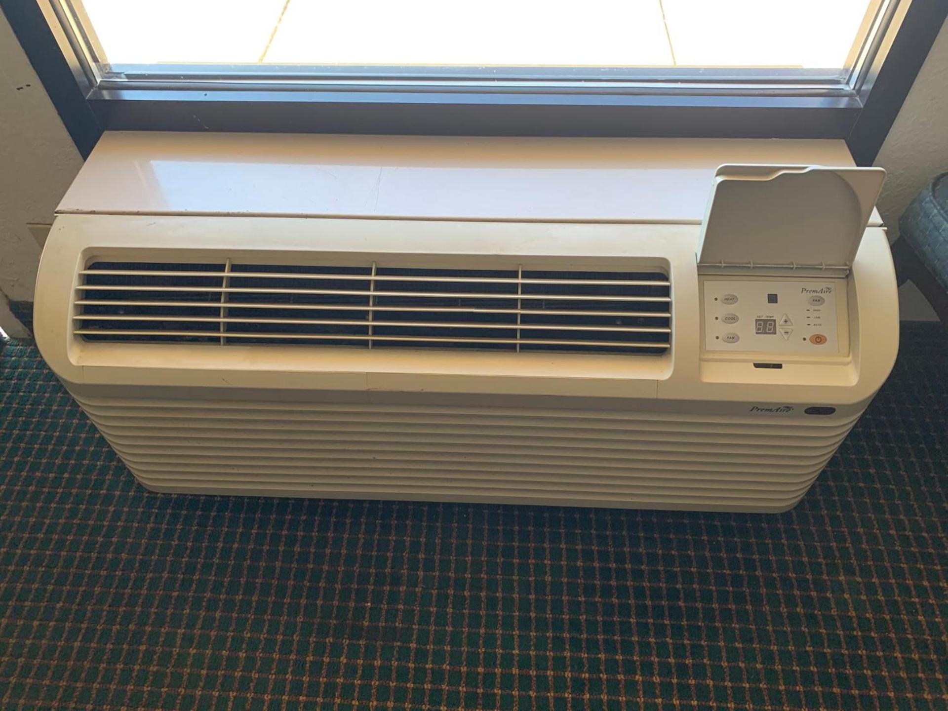 Relax Inn & Suites photo 8