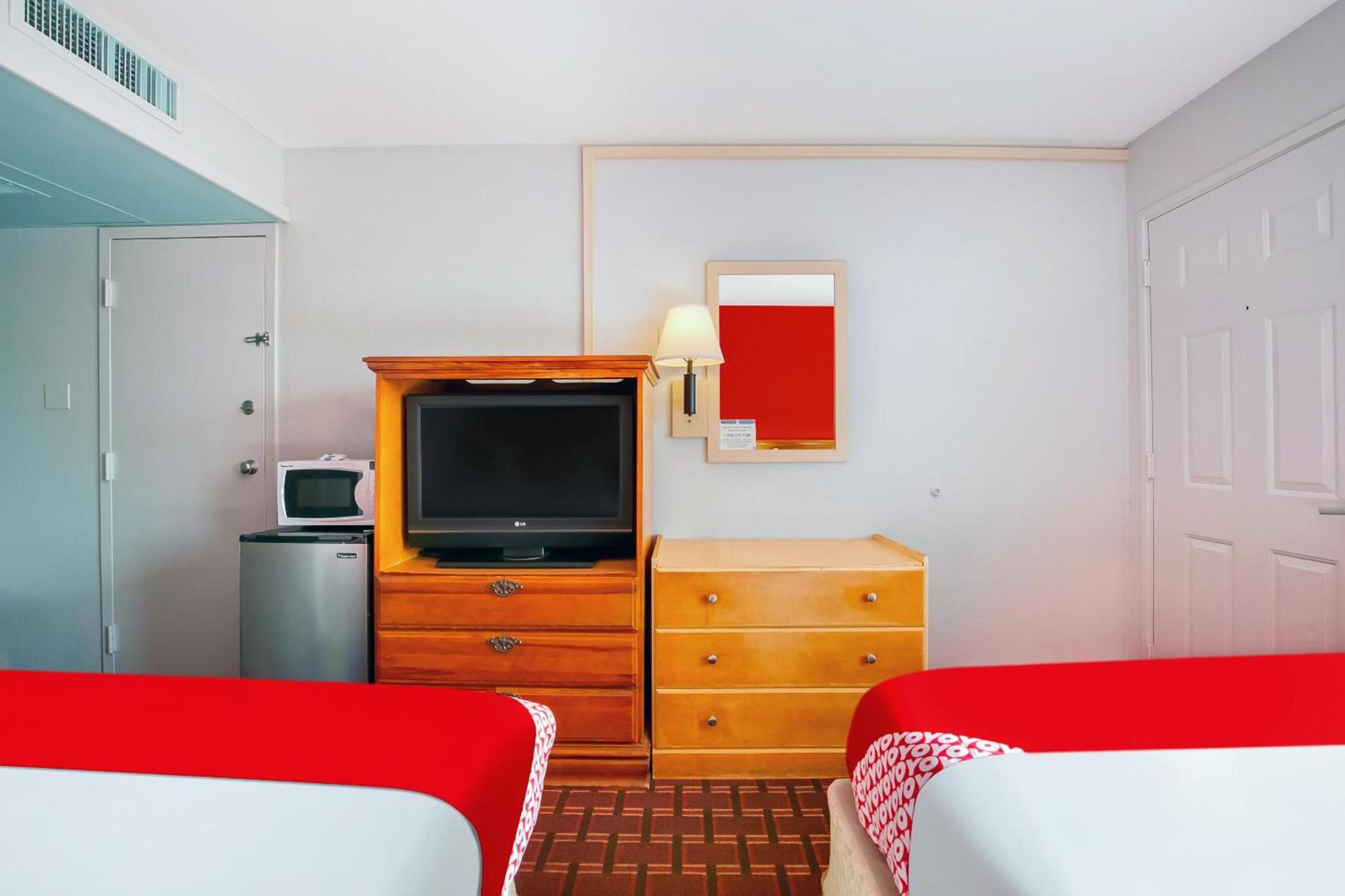 OYO Hotel Houston Southwest I-69 photo 43