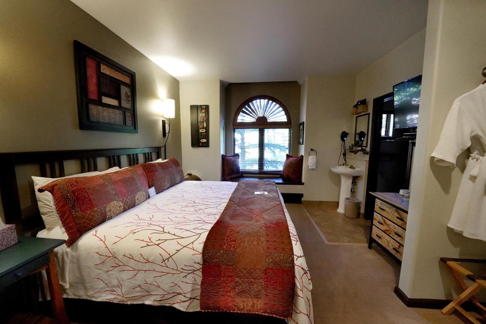 Frisco Inn on Galena photo 35