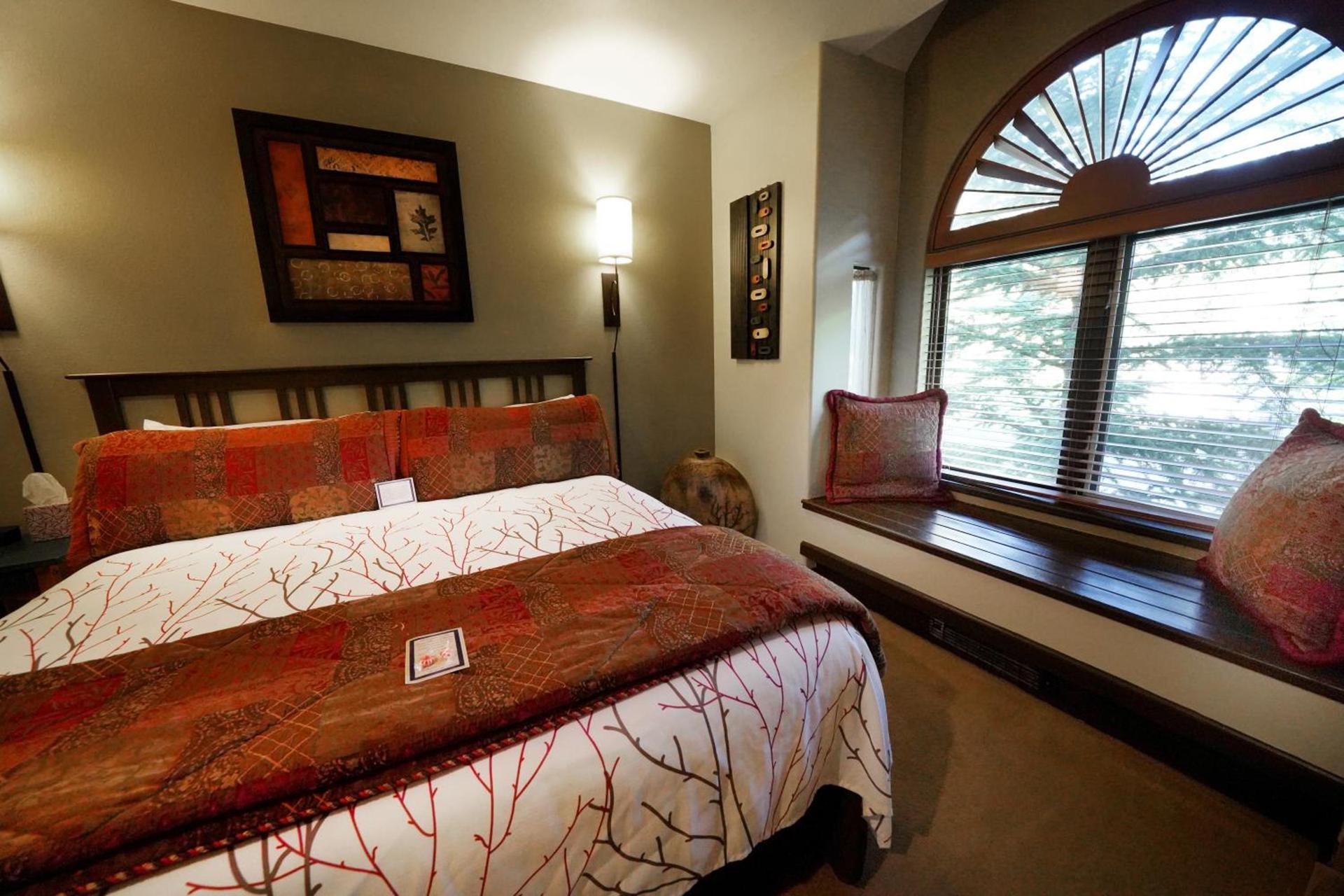 Frisco Inn on Galena photo 33