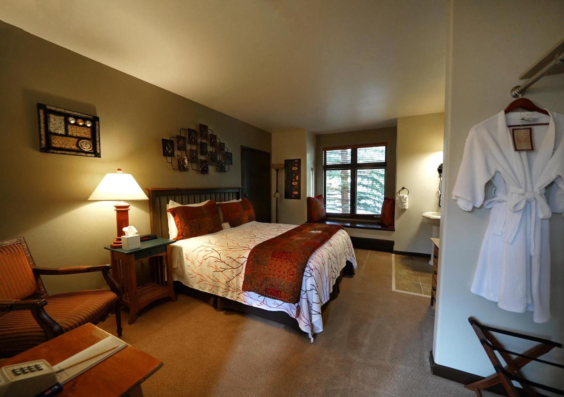 Frisco Inn on Galena photo 18