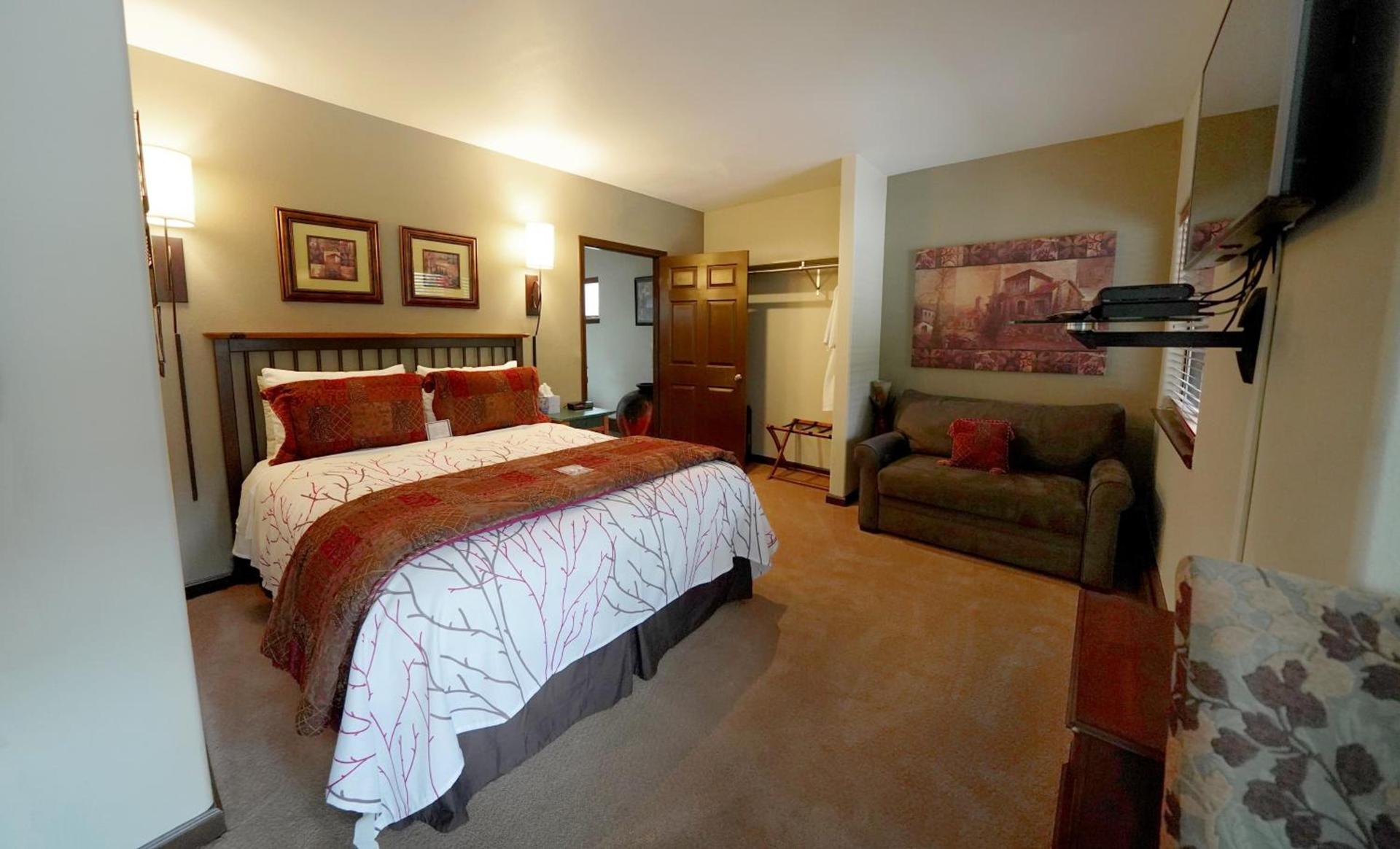 Frisco Inn on Galena photo 24