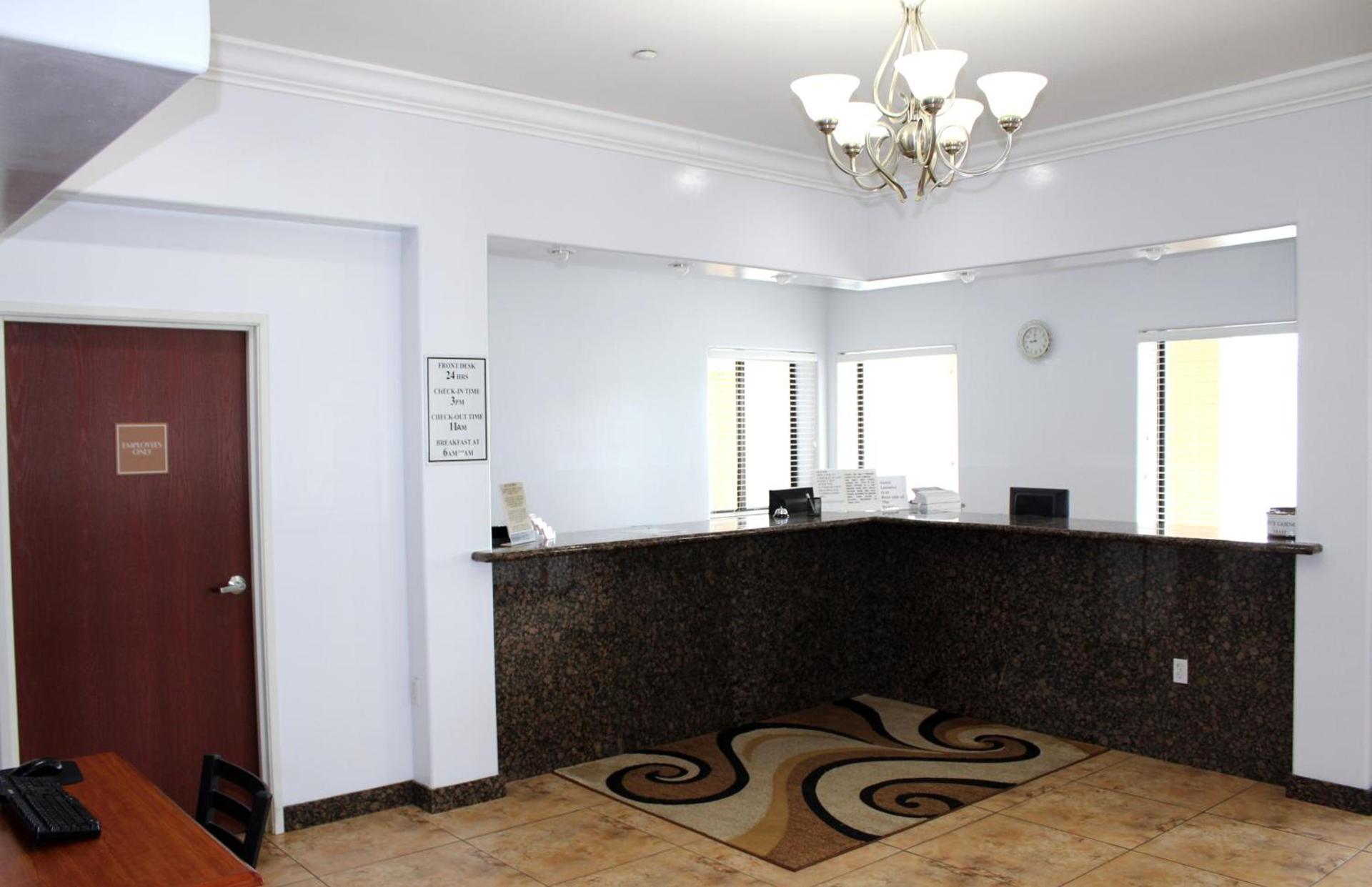 Fairway Inn photo 9